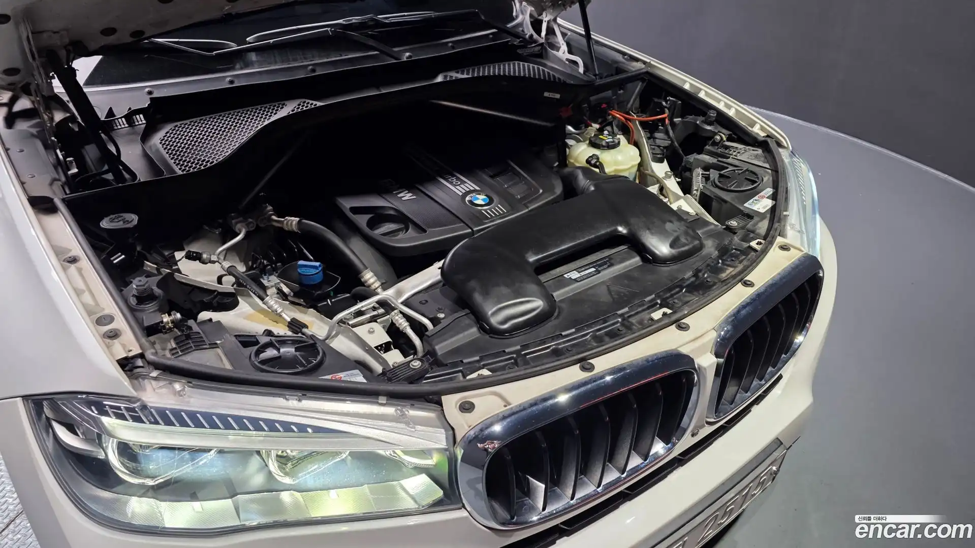 X6 BMW 2017.1-OUTER-006