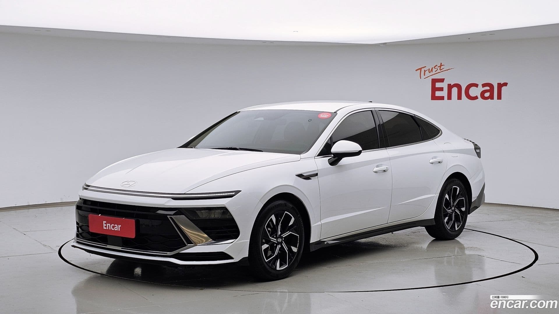 Main__Slider__Photo:Sonata Hyundai 2023.8-0