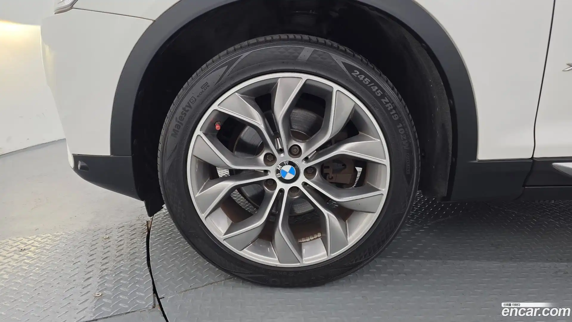 X4 BMW 2015.0-OUTER-005