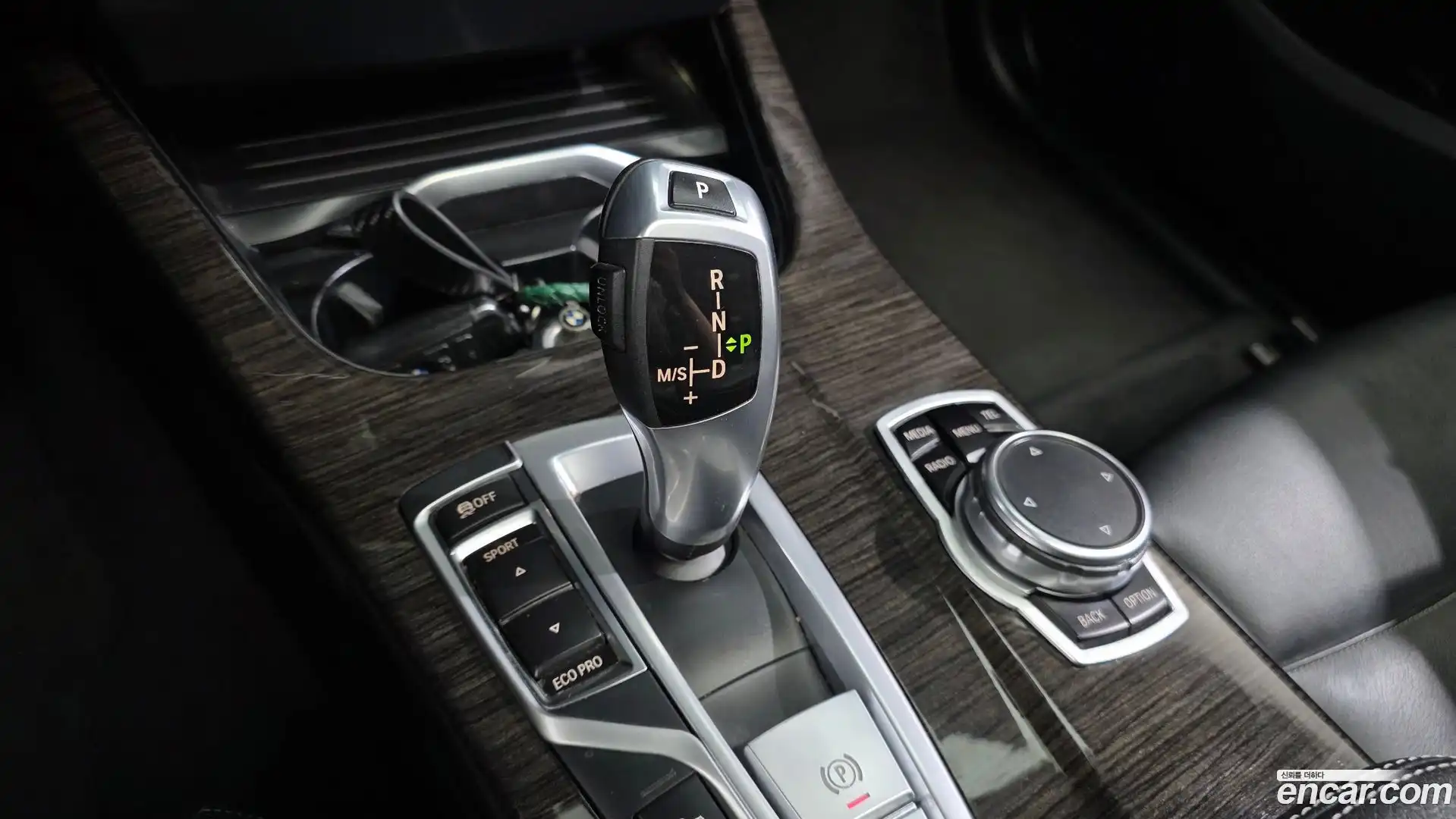 X4 BMW 2015.0-INNER-009