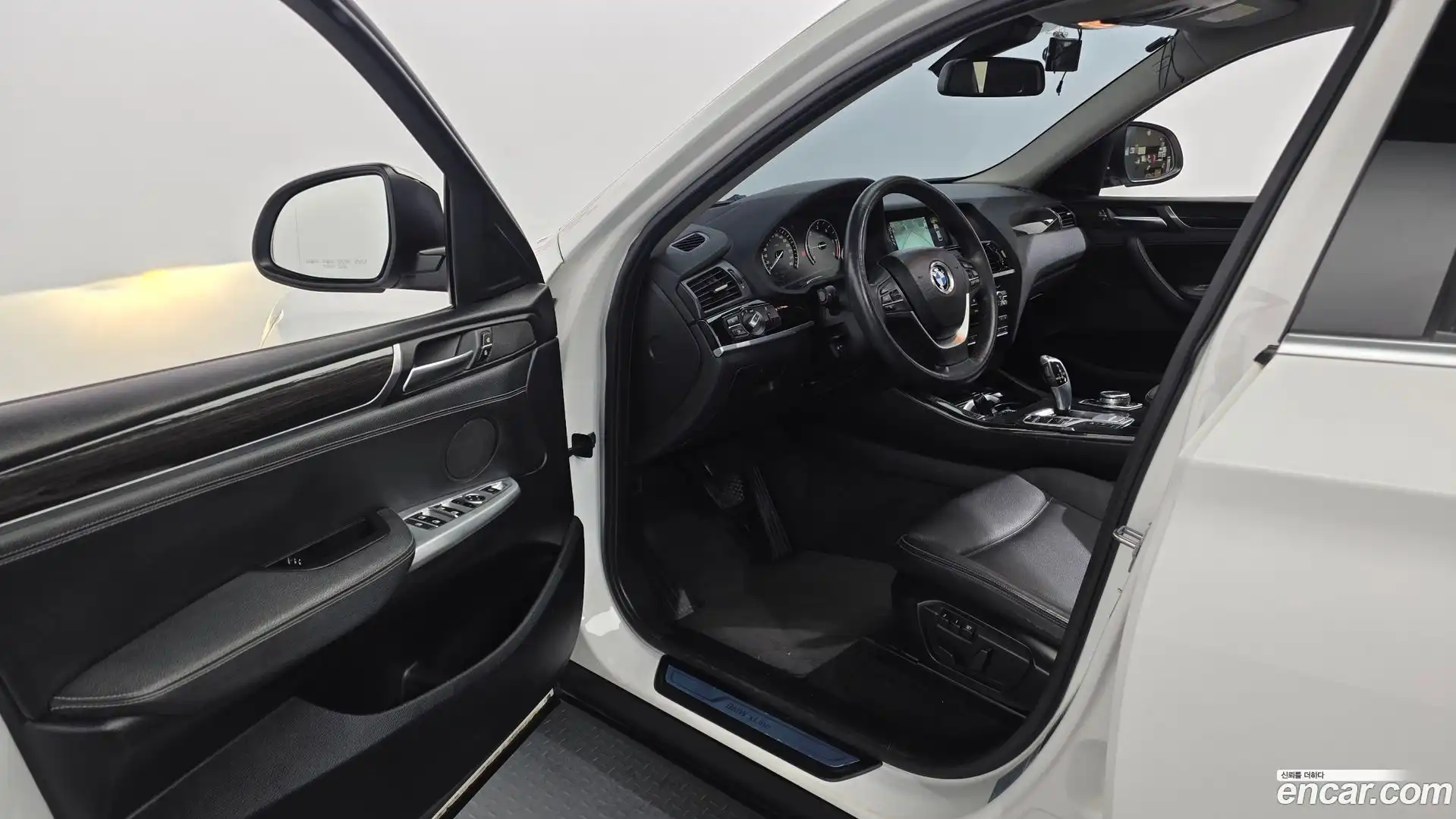 X4 BMW 2015.0-INNER-010