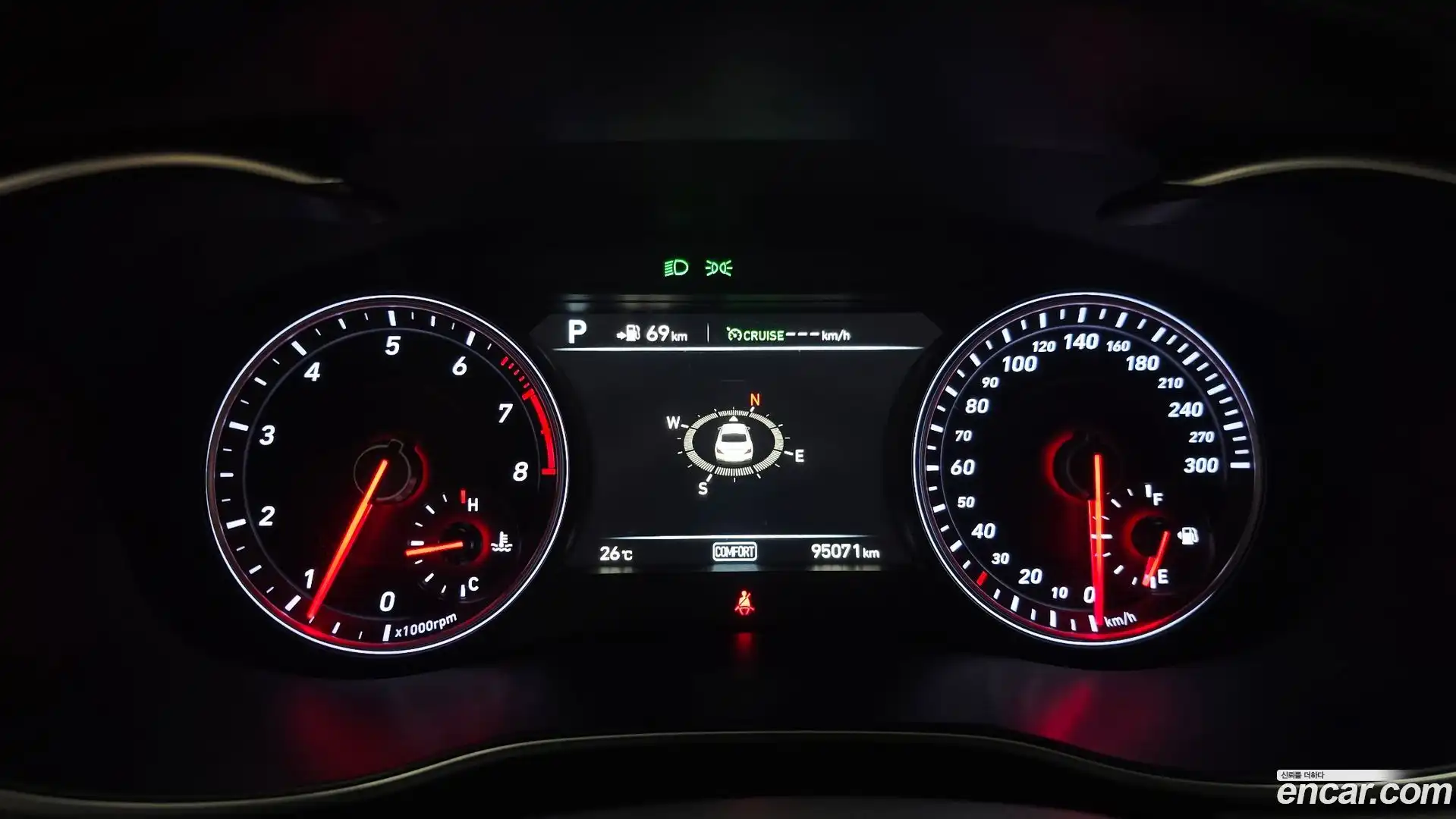 G70 Genesis 2018.10-INNER-008