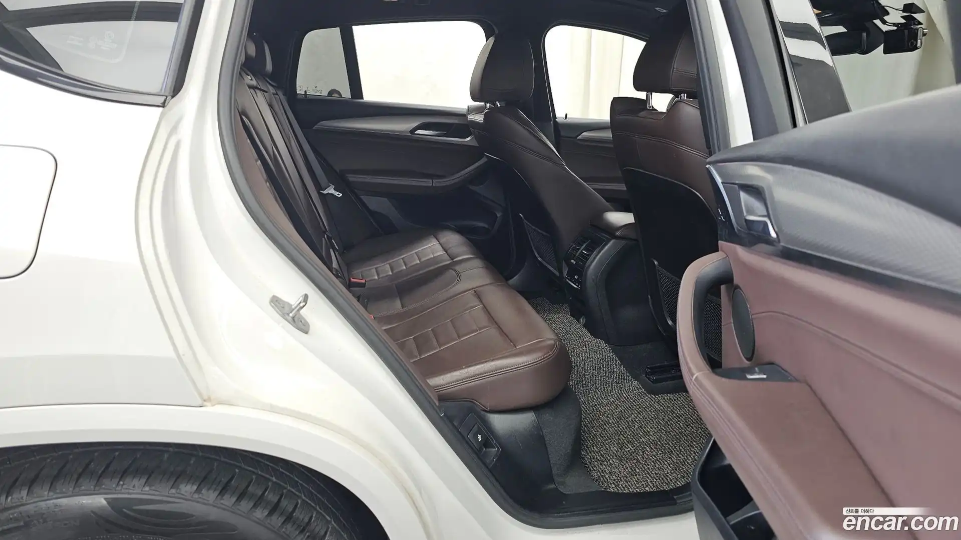 X4 BMW 2018.11-OPTION-016