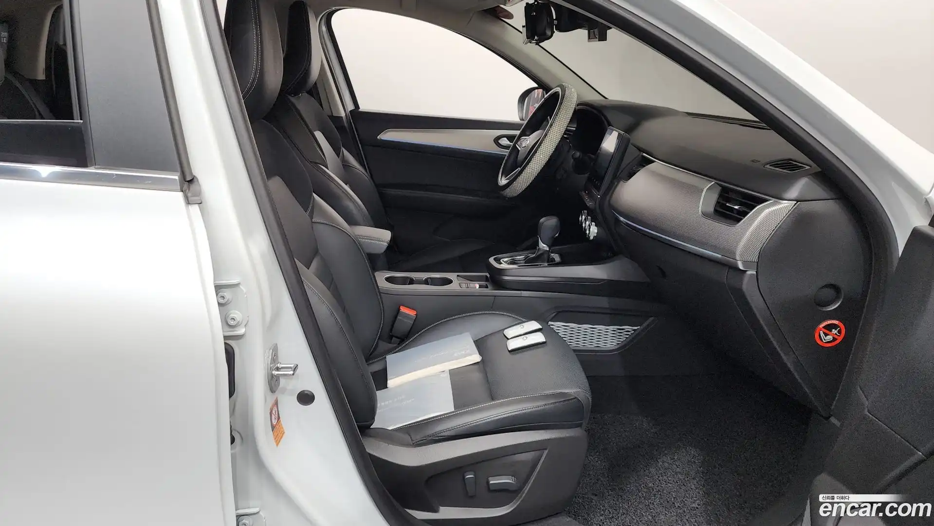 XM3 Renault Korea 2023.1-INNER-036