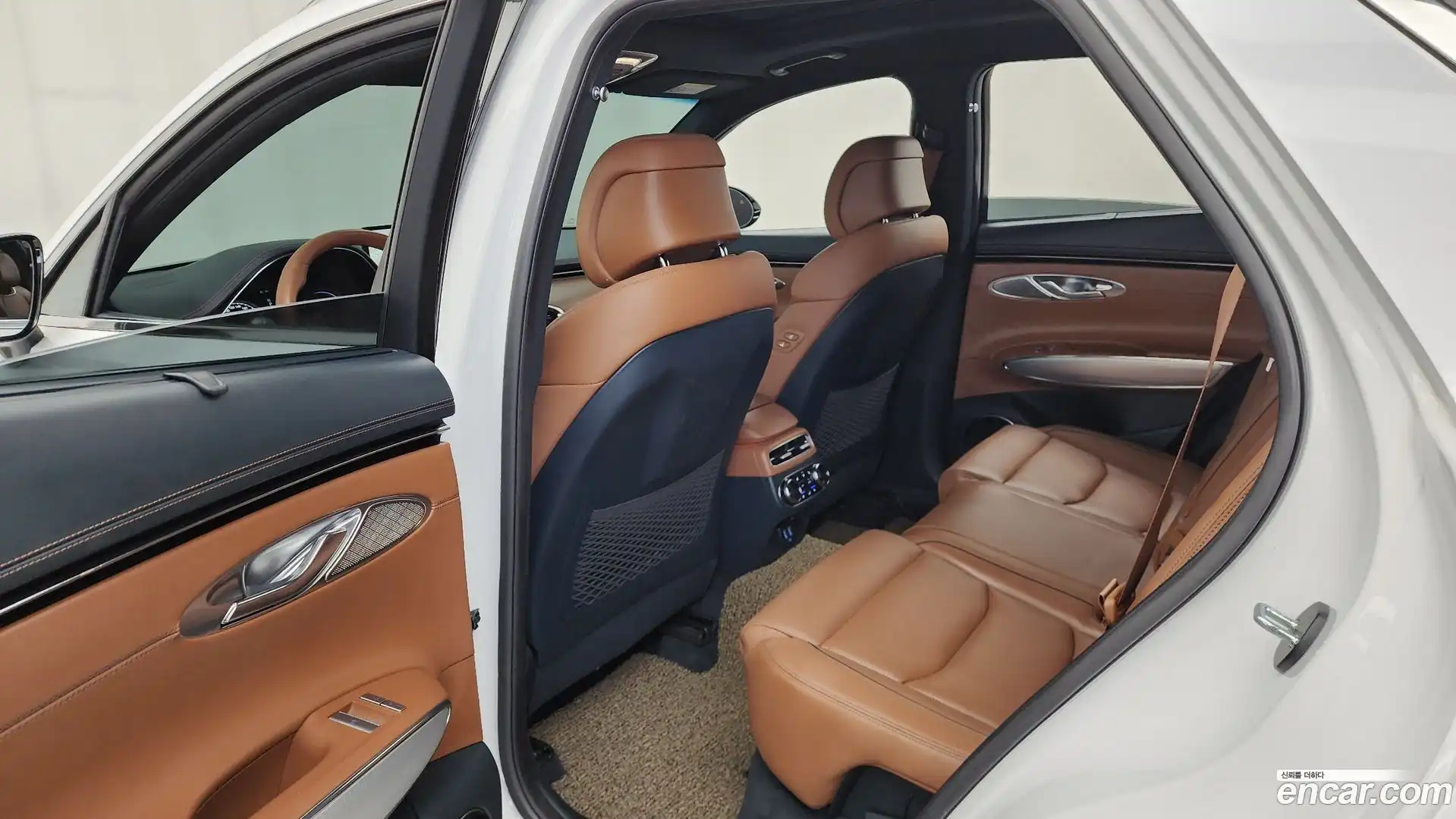 GV70 Genesis 2021.8-INNER-036
