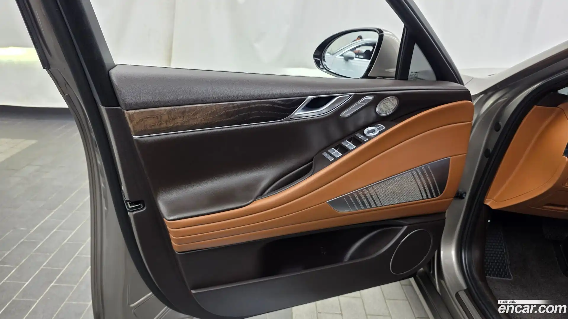 G80 Genesis 2021.6-INNER-034