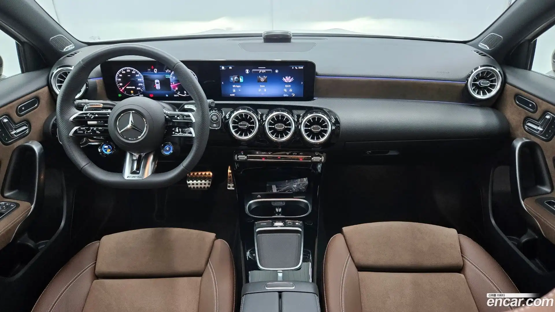 A-Class Mercedes-Benz 2025.8-INNER-007
