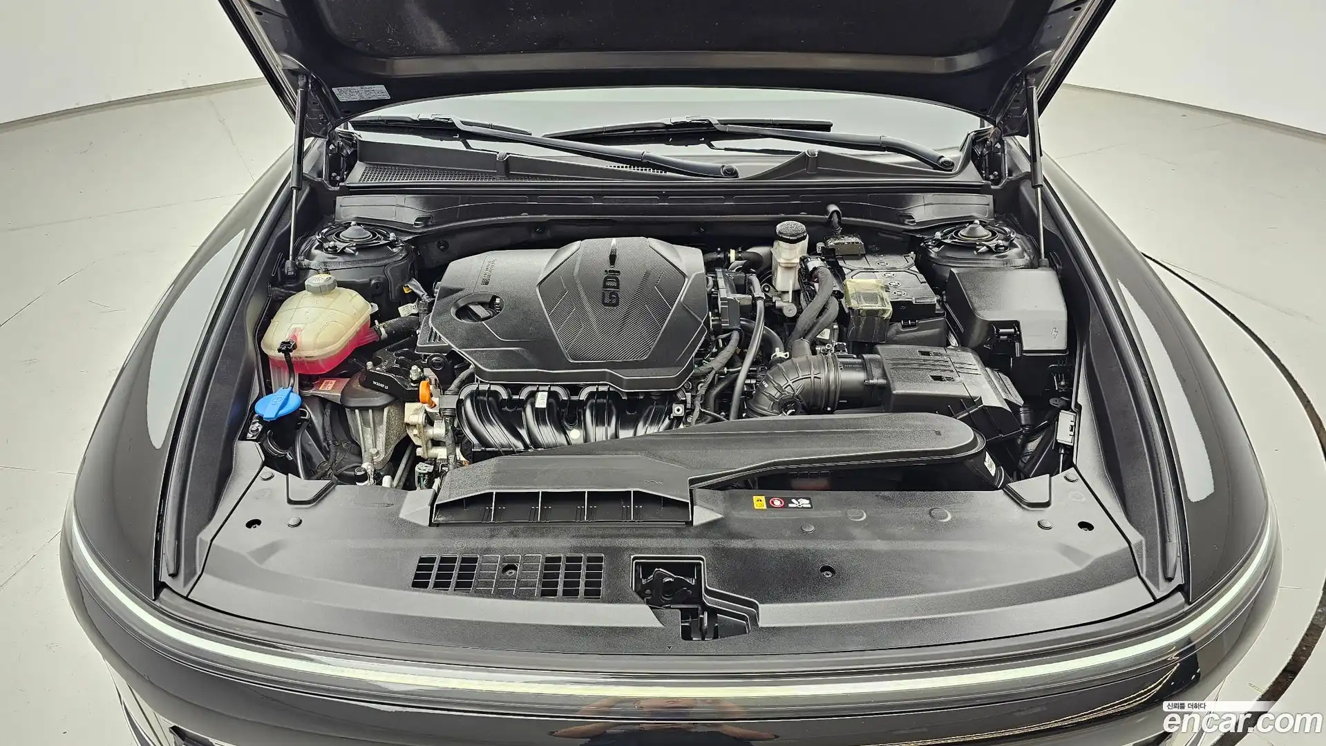 Grandeur Hyundai 2023.7-OUTER-006