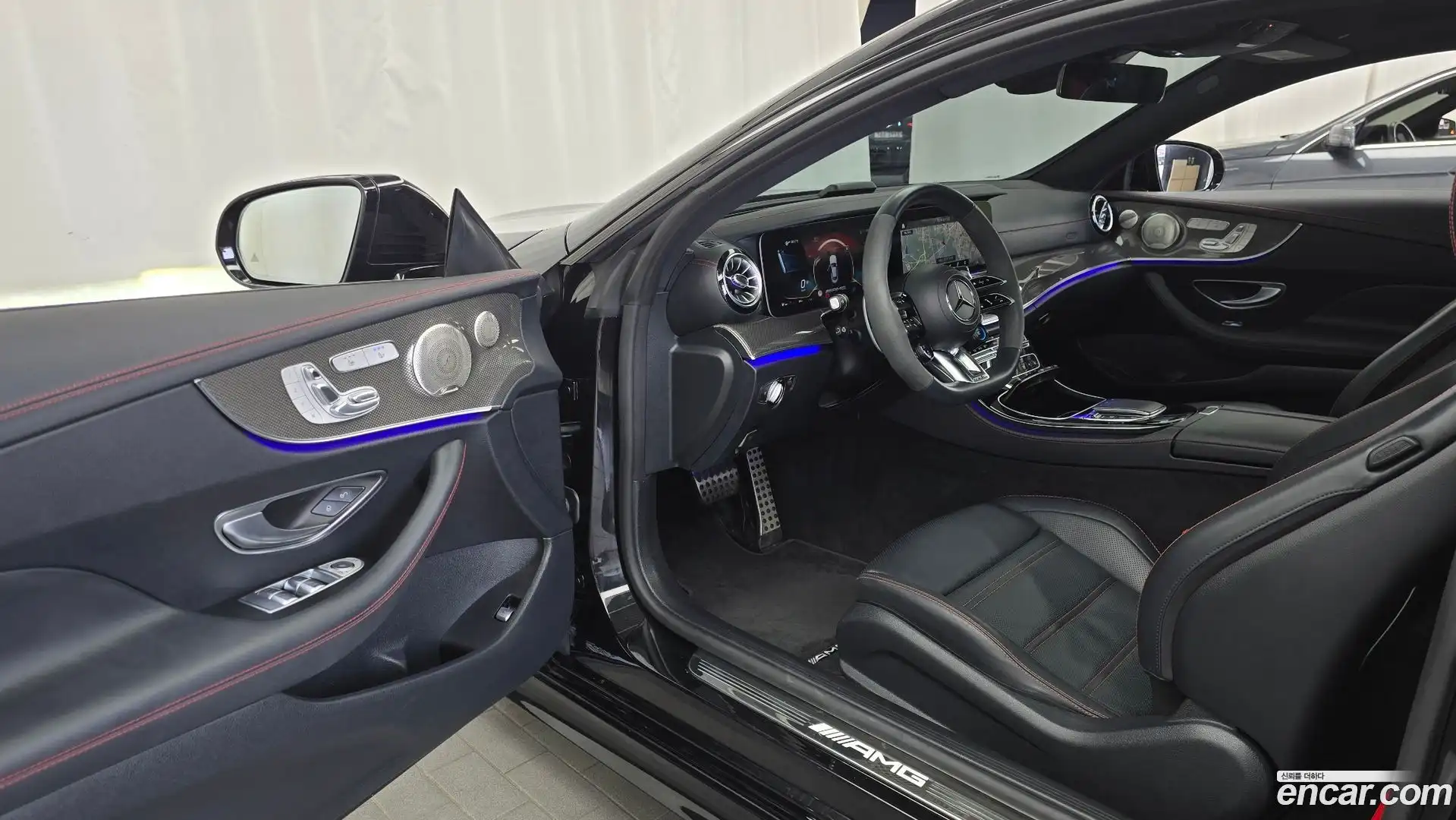 E-Class Mercedes-Benz 2023.1-INNER-010