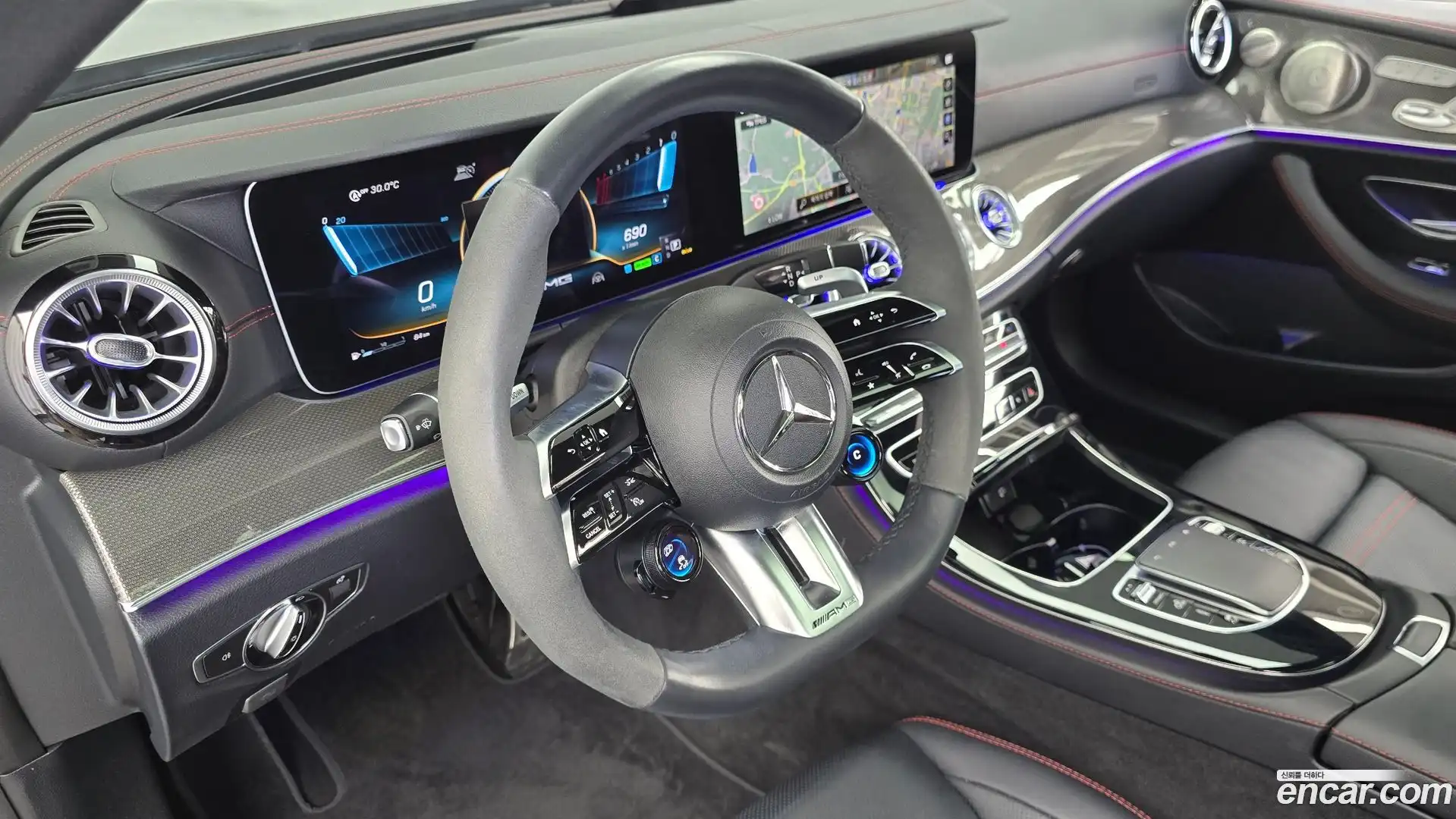 E-Class Mercedes-Benz 2023.1-OPTION-016