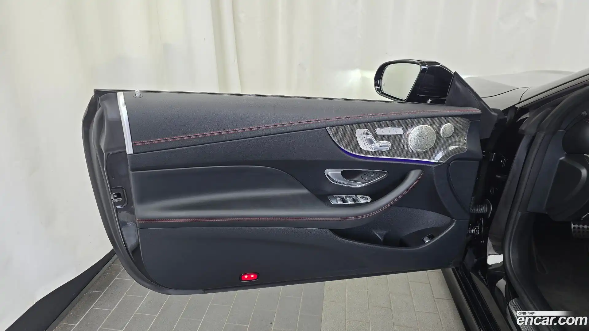 E-Class Mercedes-Benz 2023.1-INNER-034