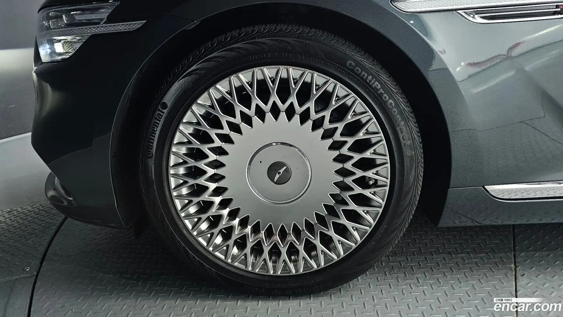 G90 Genesis 2019.4-OUTER-005