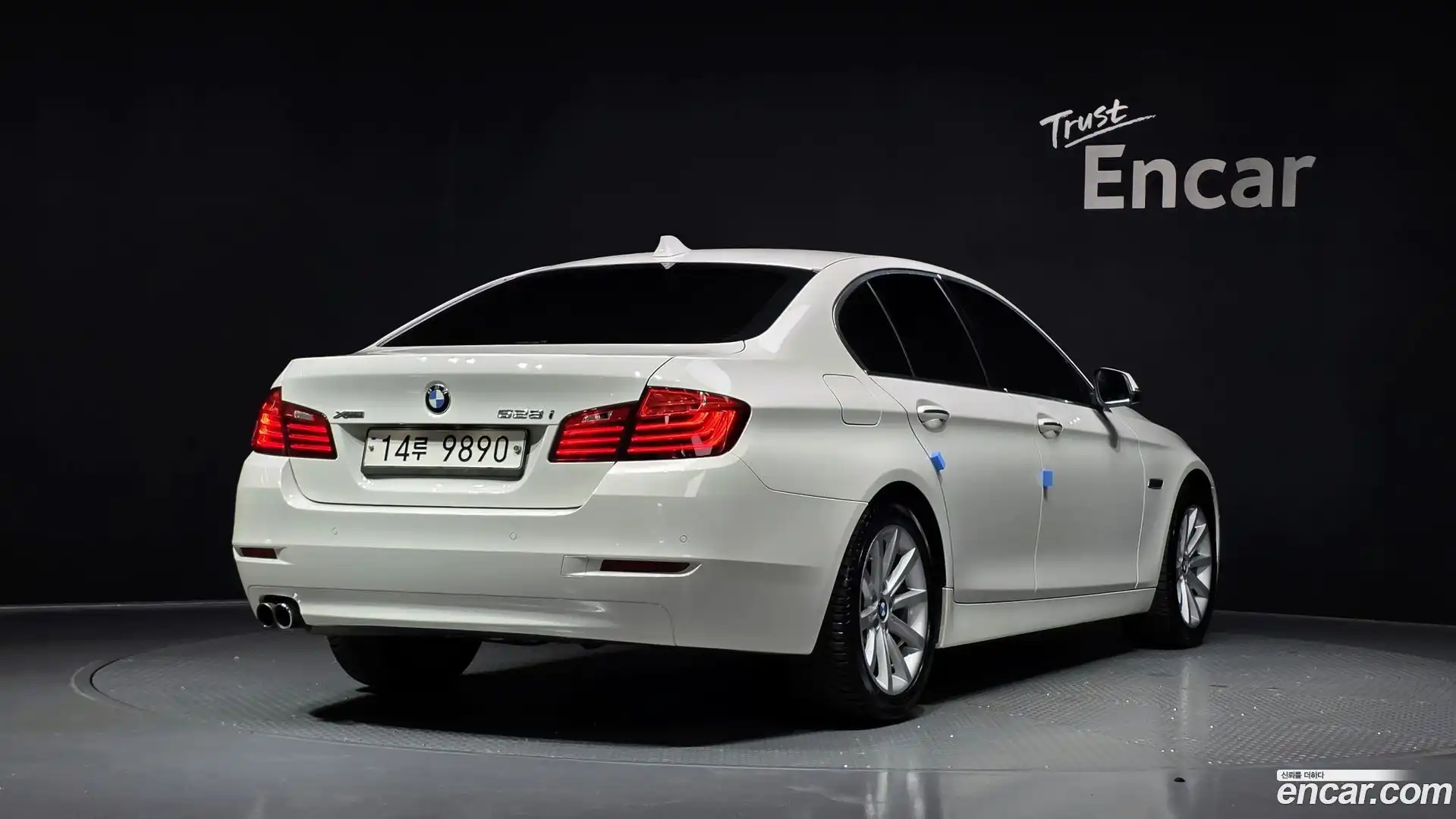 5-Series BMW 2015.6-OUTER-002