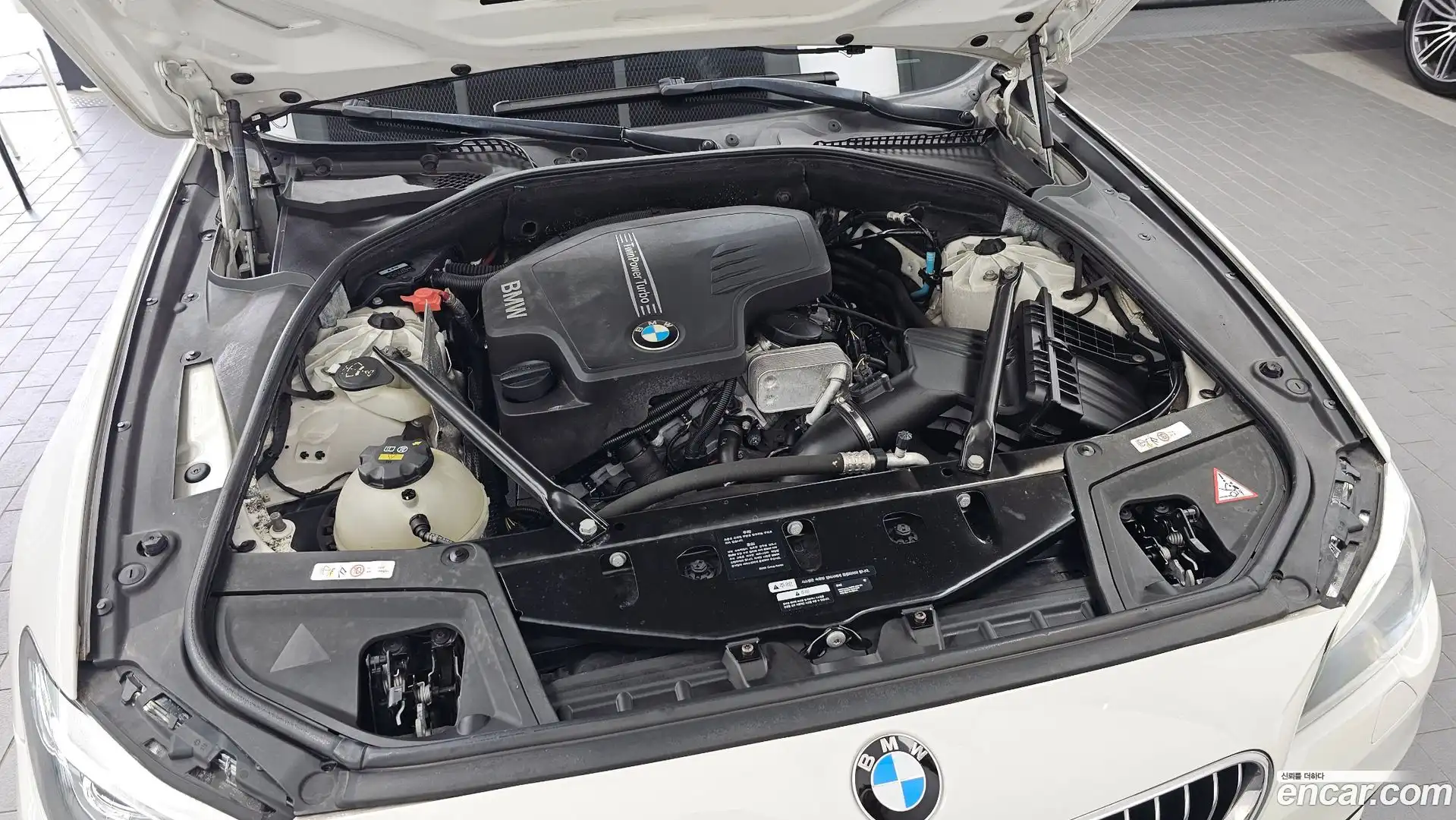 5-Series BMW 2015.6-OUTER-006