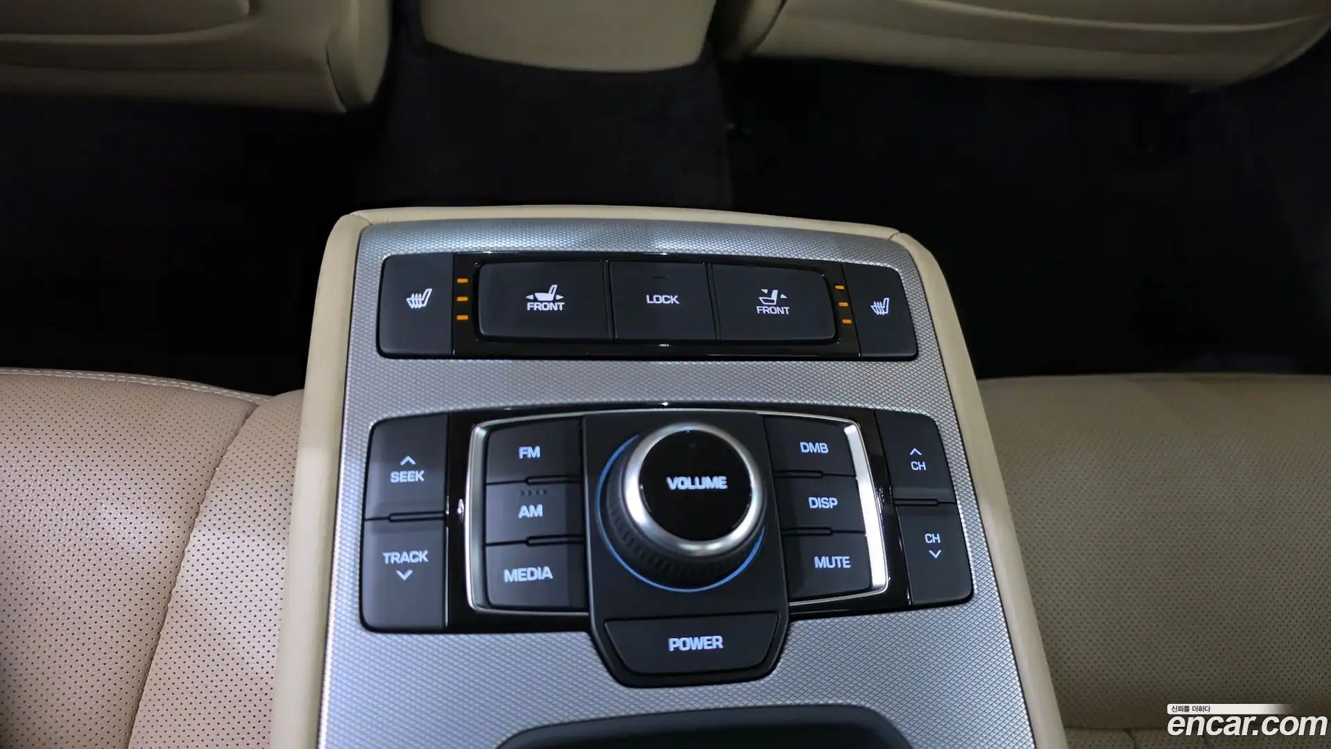 G80 Genesis 2017.0-OPTION-024