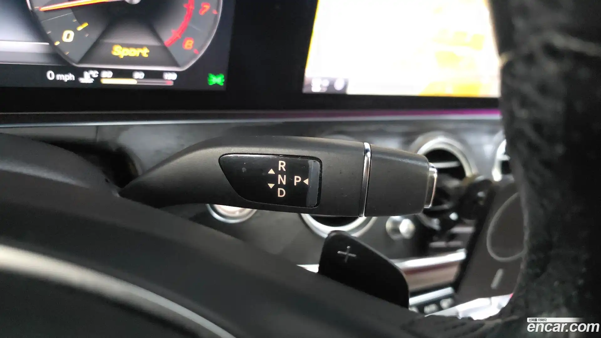 E-Class Mercedes-Benz 2016.5-INNER-009