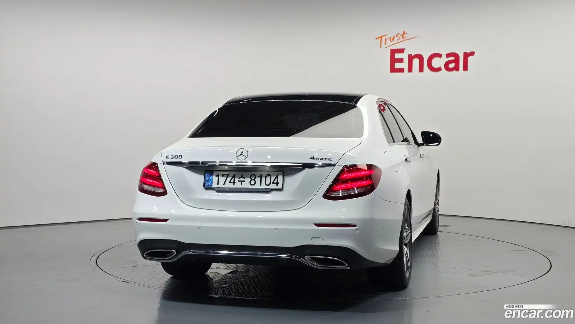 E-Class Mercedes-Benz 2019.0-OUTER-004