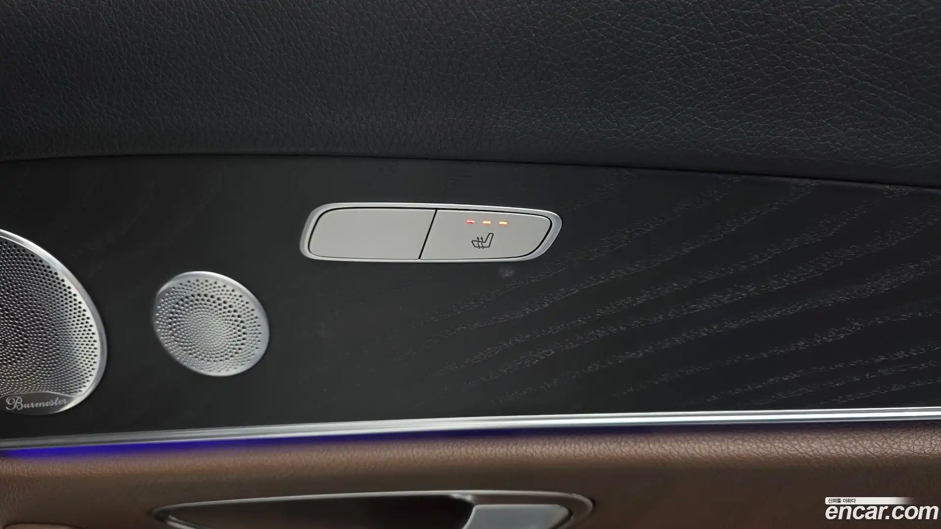 E-Class Mercedes-Benz 2019.0-OPTION-022