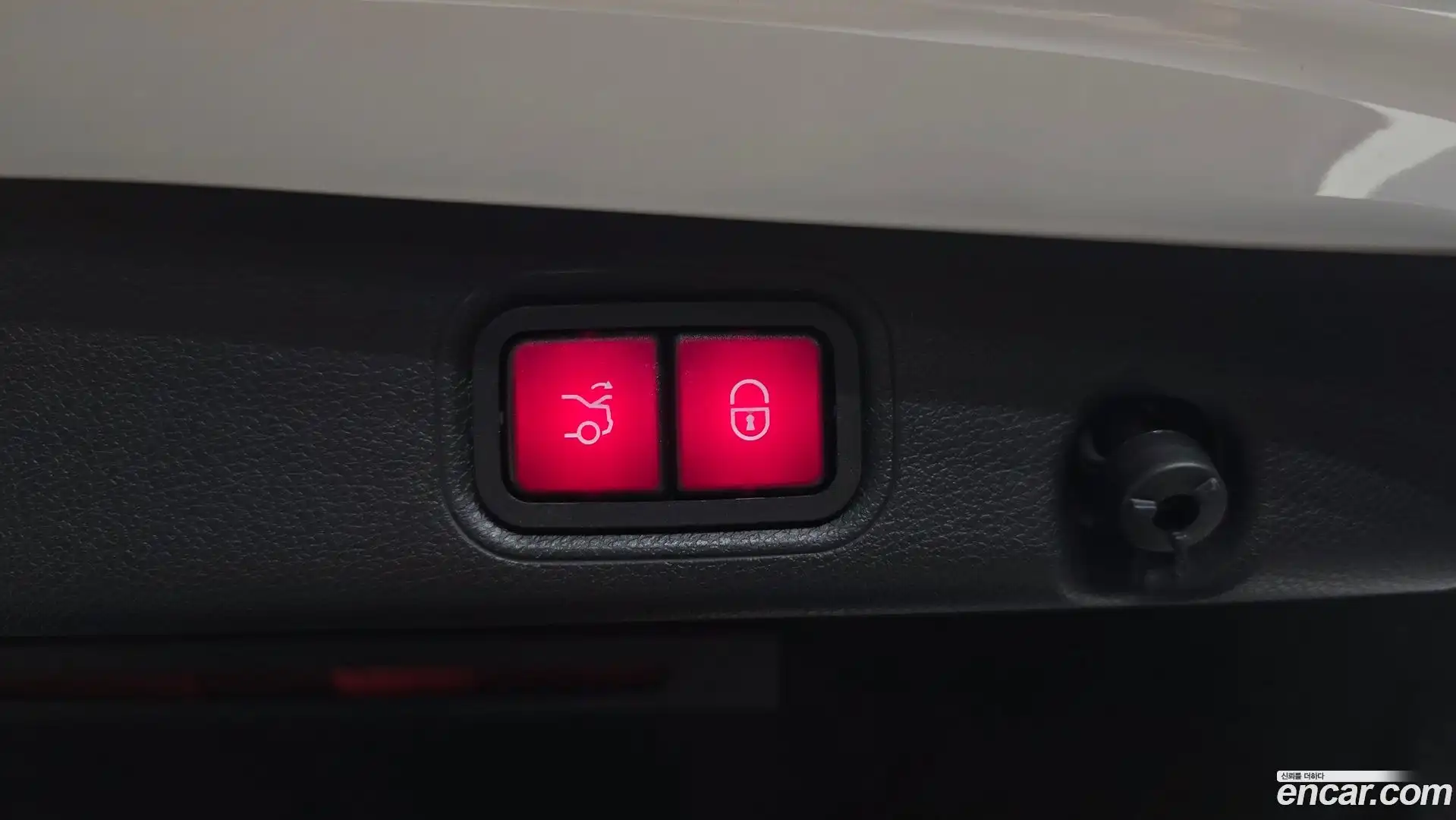 E-Class Mercedes-Benz 2019.0-OPTION-045