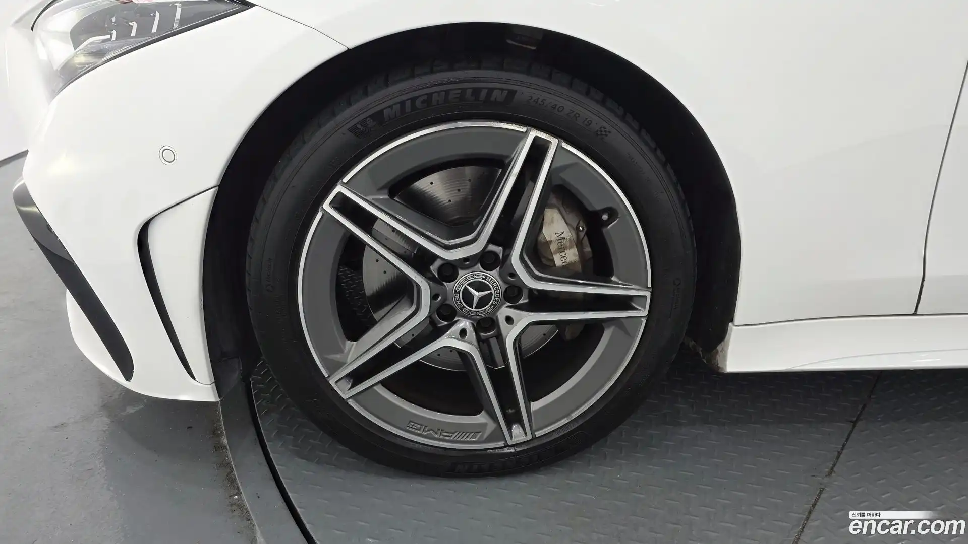 CLS-Class Mercedes-Benz 2023.2-OUTER-005