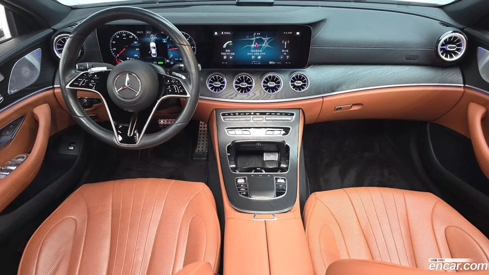 CLS-Class Mercedes-Benz 2023.2-INNER-007