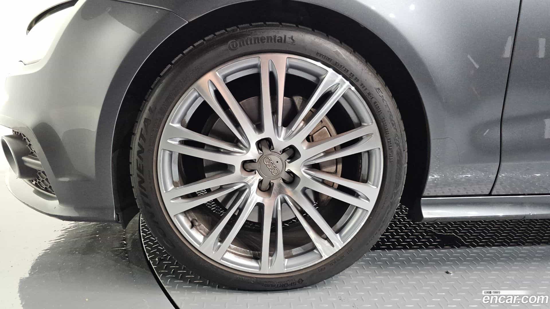 A7 Audi 2013.0-OUTER-005