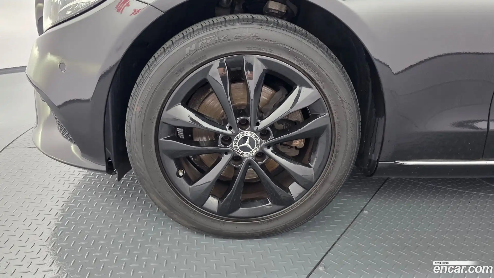 C-Class Mercedes-Benz 2019.1-OUTER-005