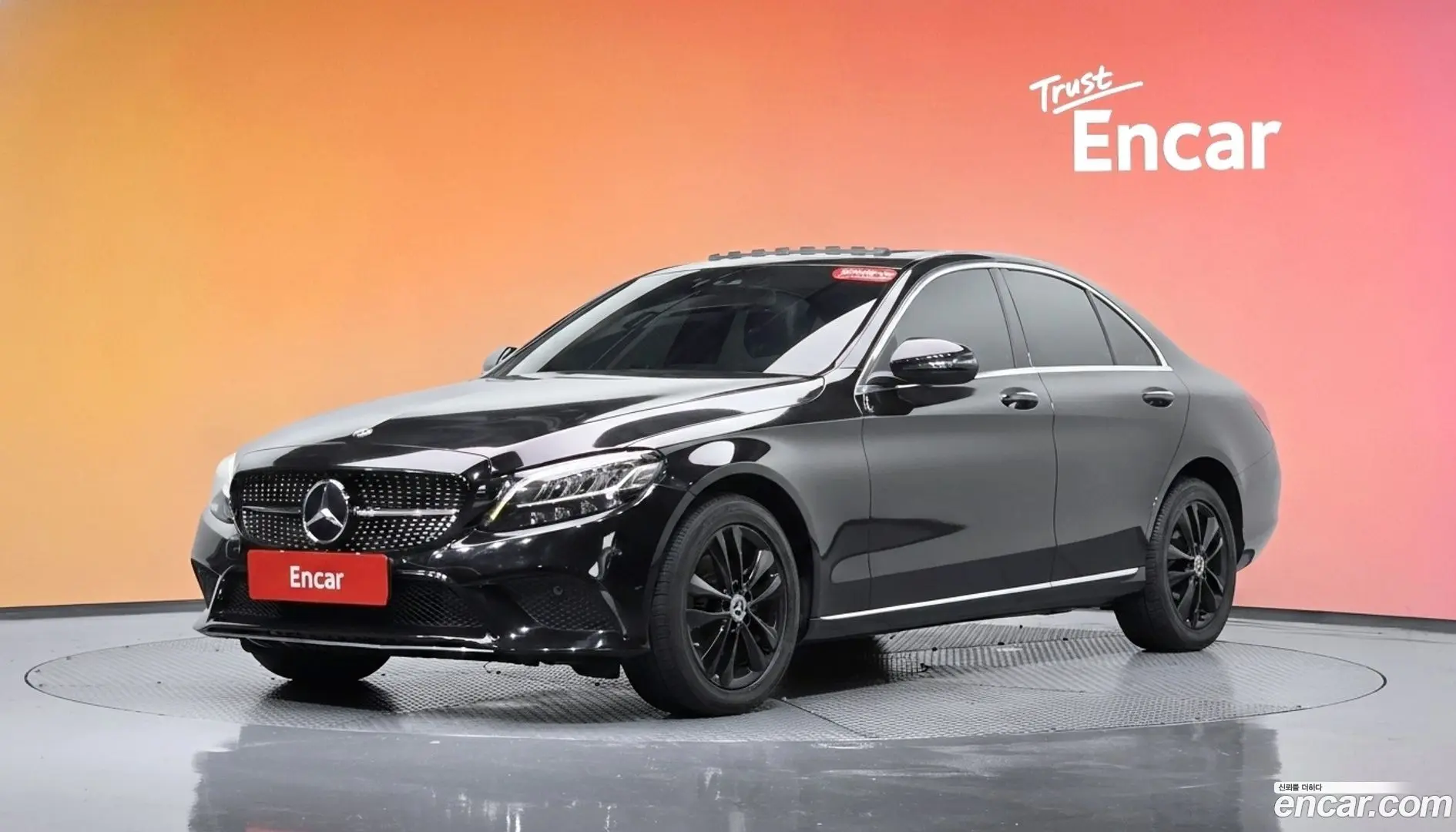 Main__Slider__Photo:C-Class Mercedes-Benz 2019.1-0
