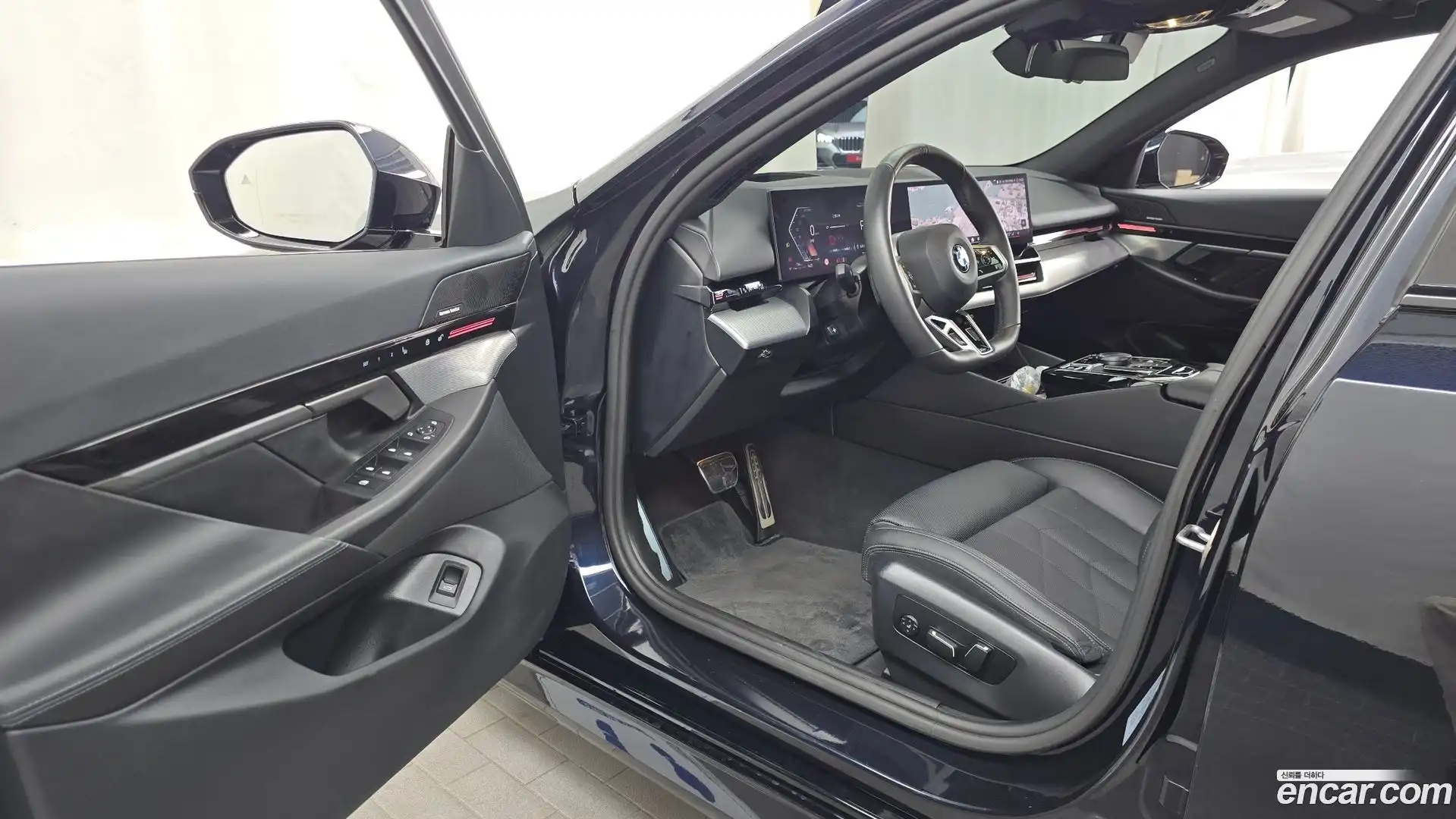 5-Series BMW 2024.2-INNER-010