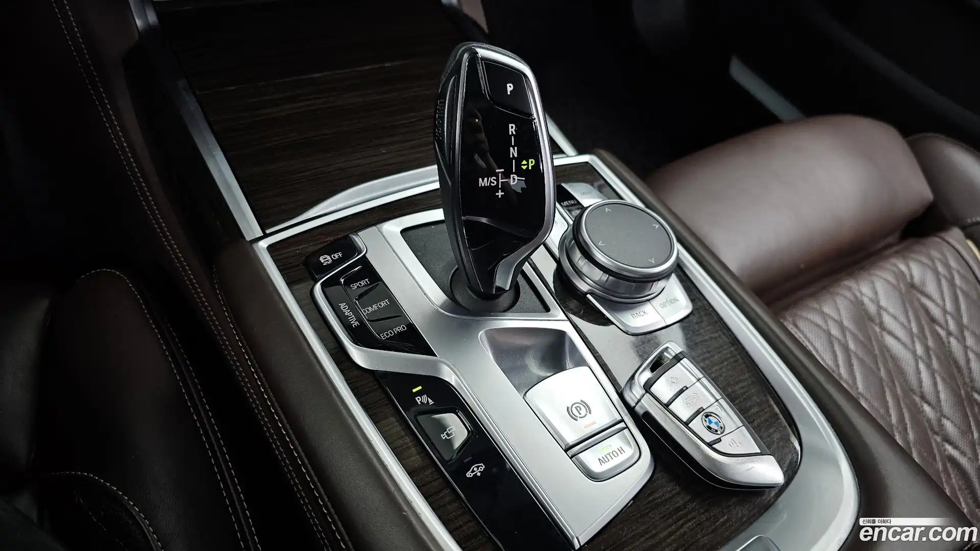 7-Series BMW 2020.10-INNER-009