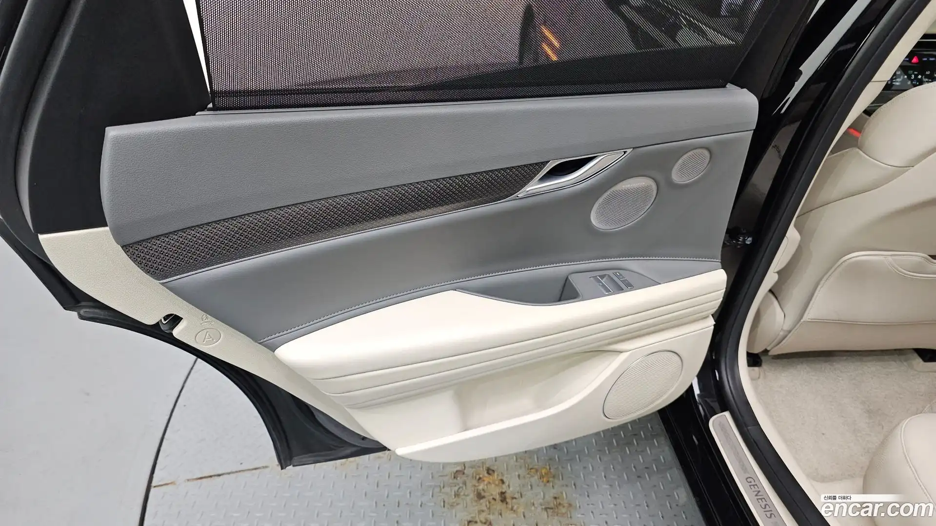 G80 Genesis 2024.6-INNER-035