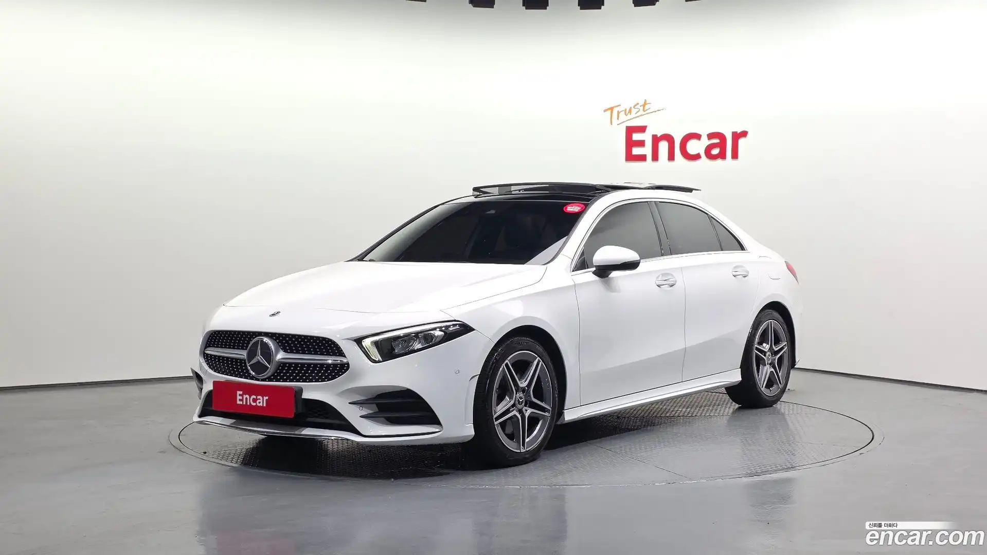 A-Class Mercedes-Benz 2022.2-OUTER-001