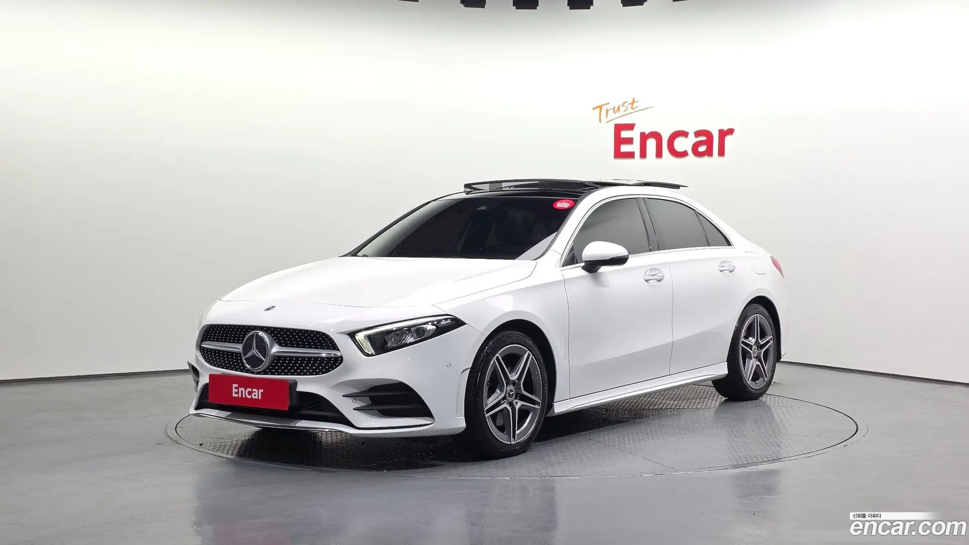 Main__Slider__Photo:A-Class Mercedes-Benz 2022.2-0