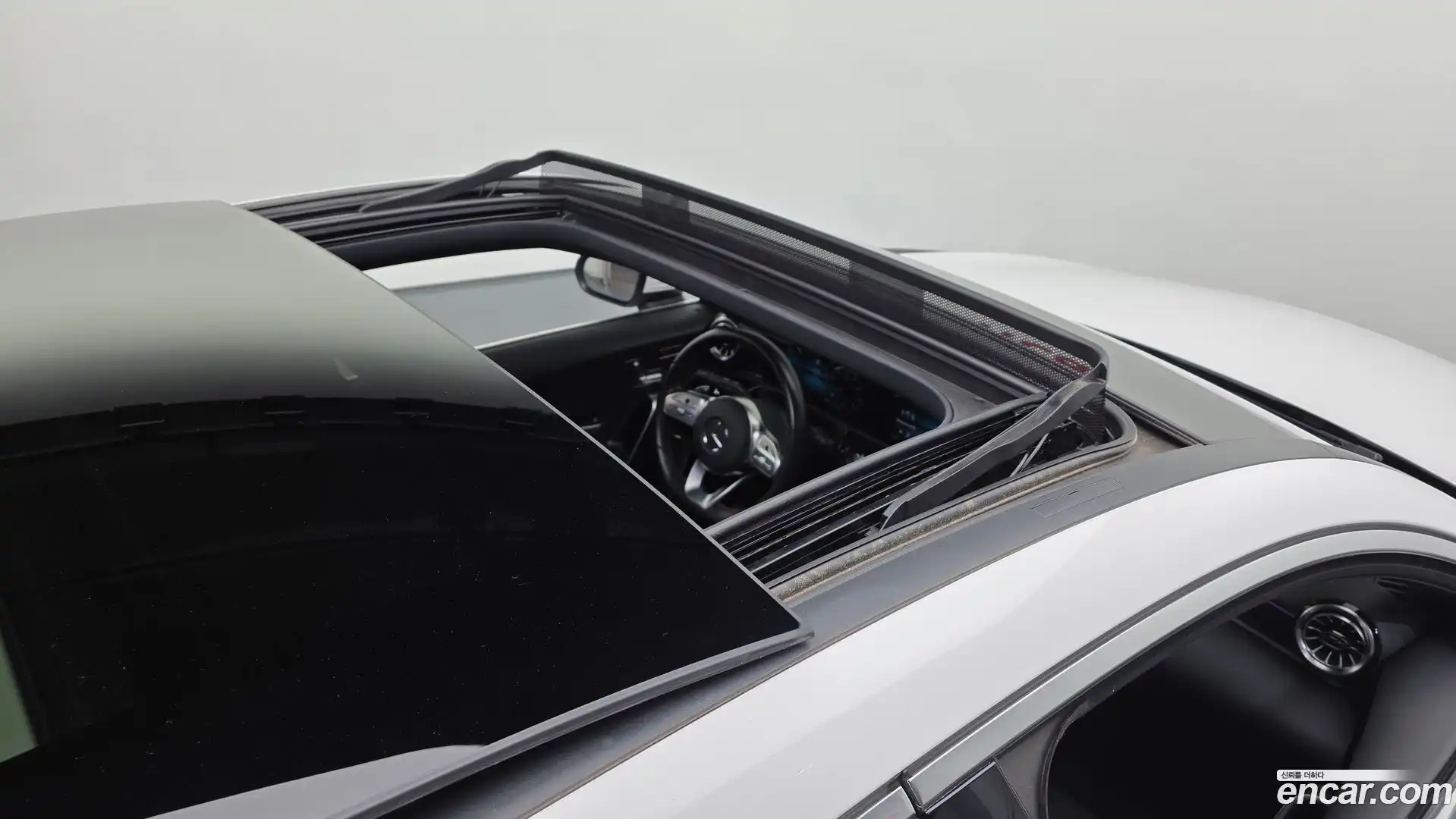 A-Class Mercedes-Benz 2022.2-OPTION-023