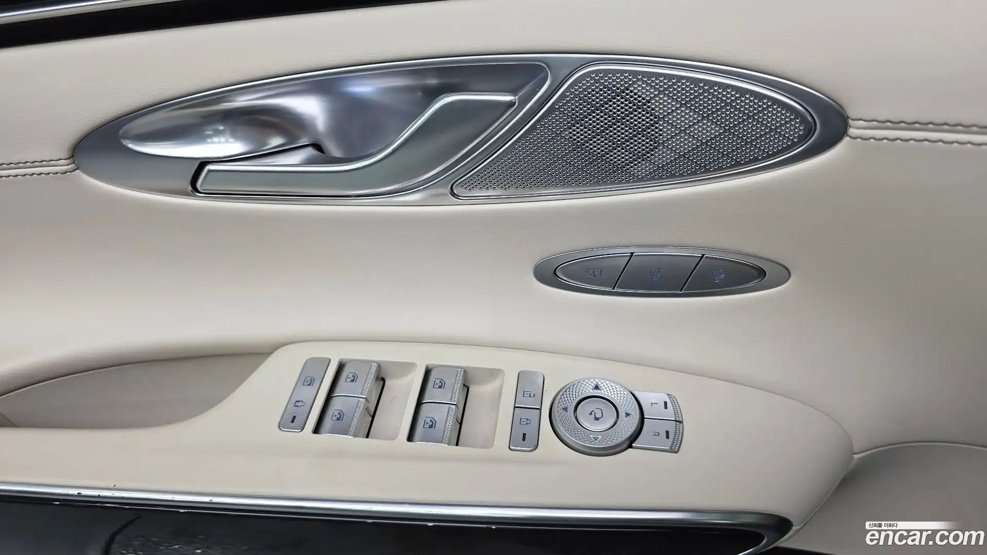 GV70 Genesis 2022.0-OPTION-015
