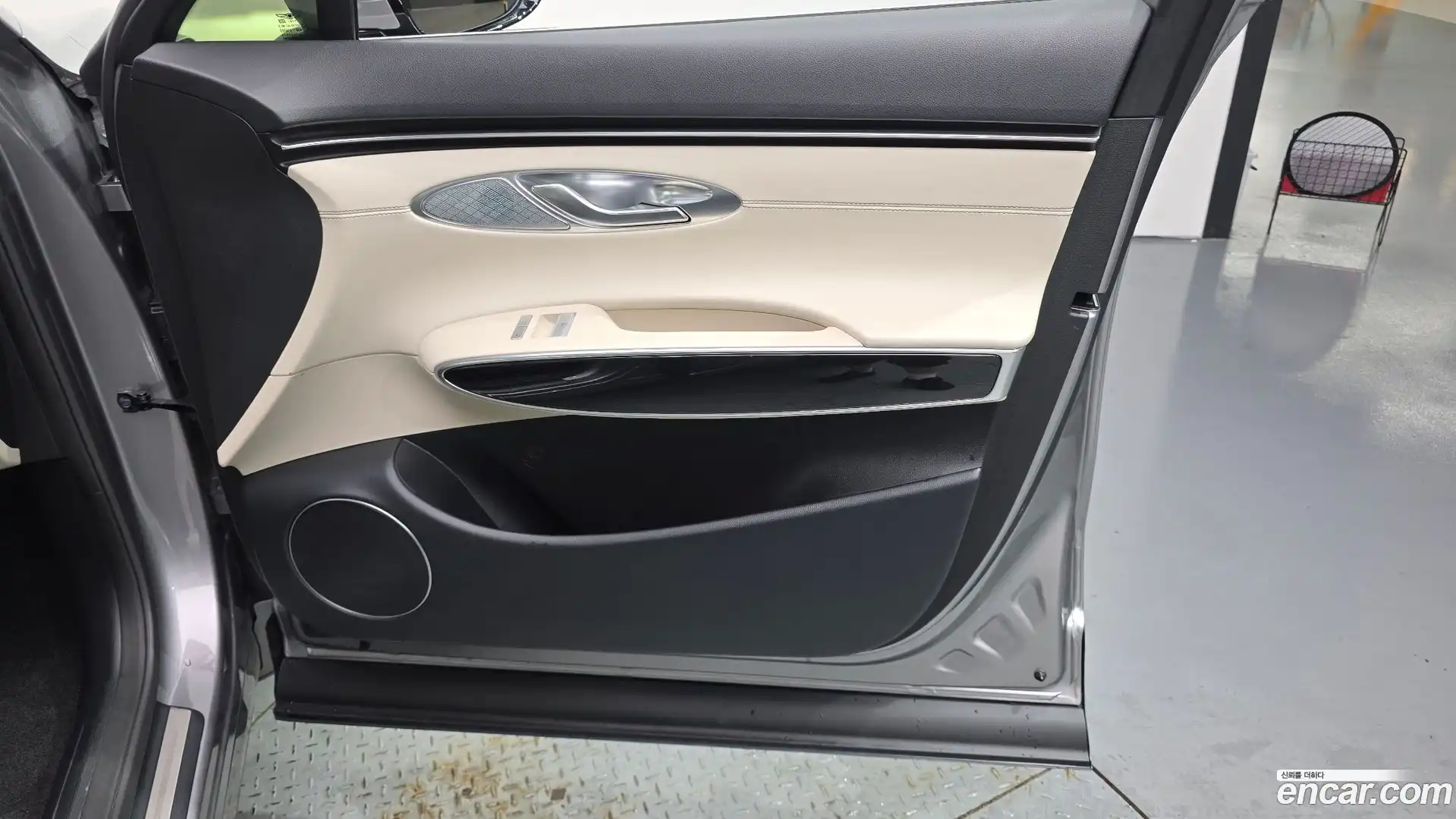 GV70 Genesis 2022.0-INNER-035