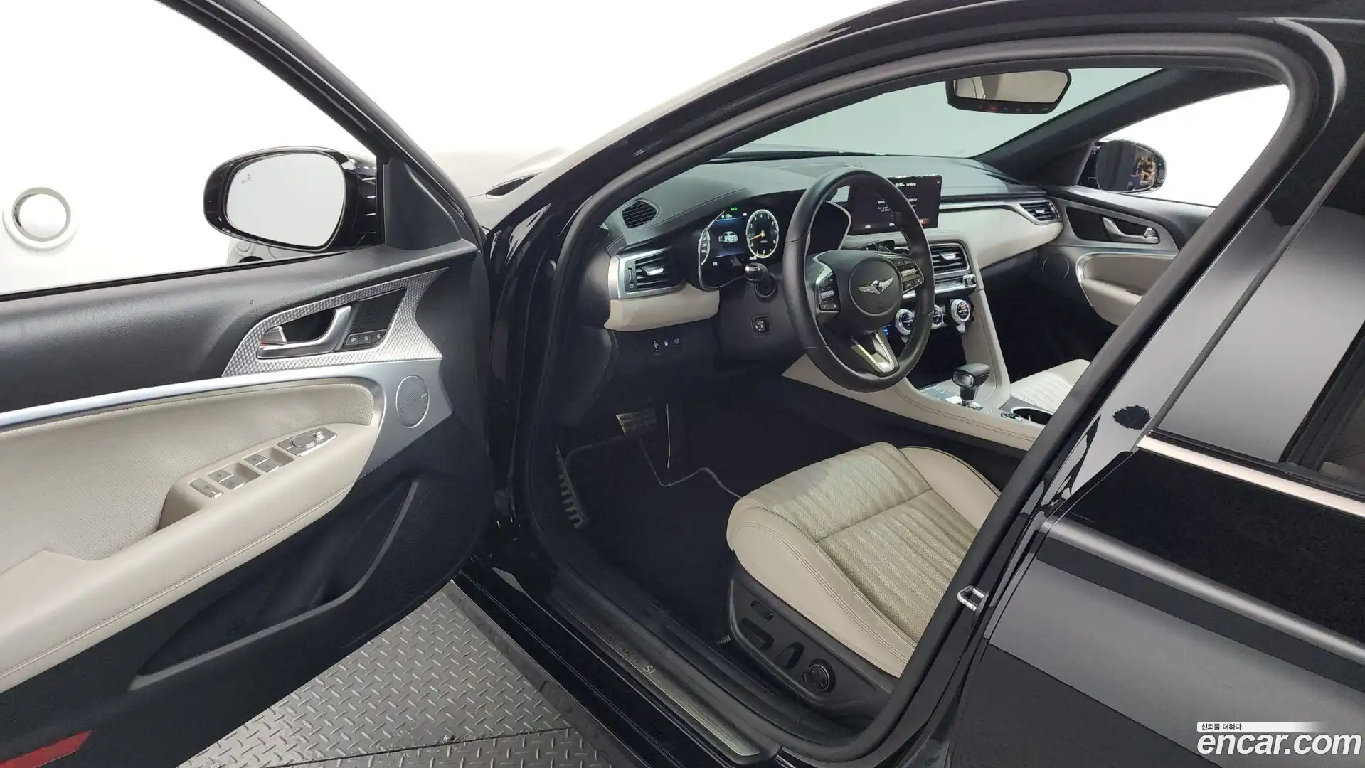 G70 Genesis 2022.5-INNER-010