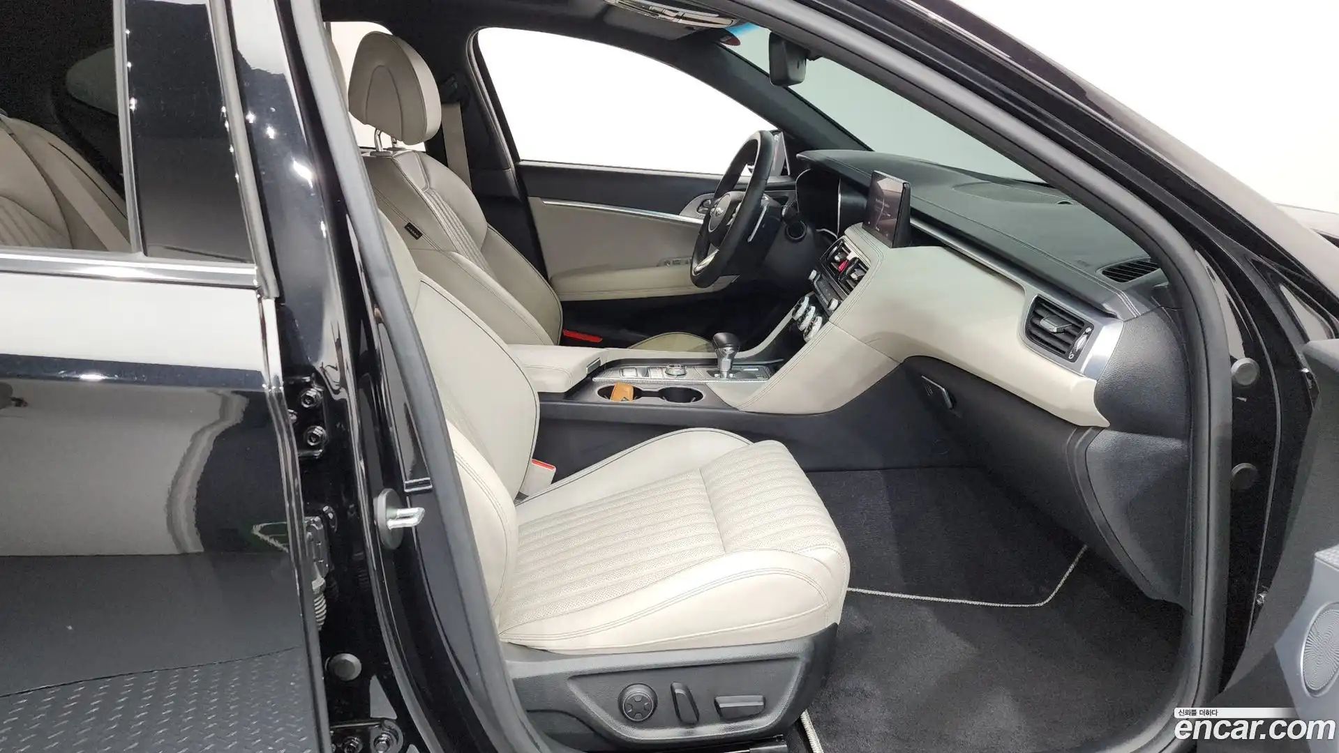 G70 Genesis 2022.5-INNER-036
