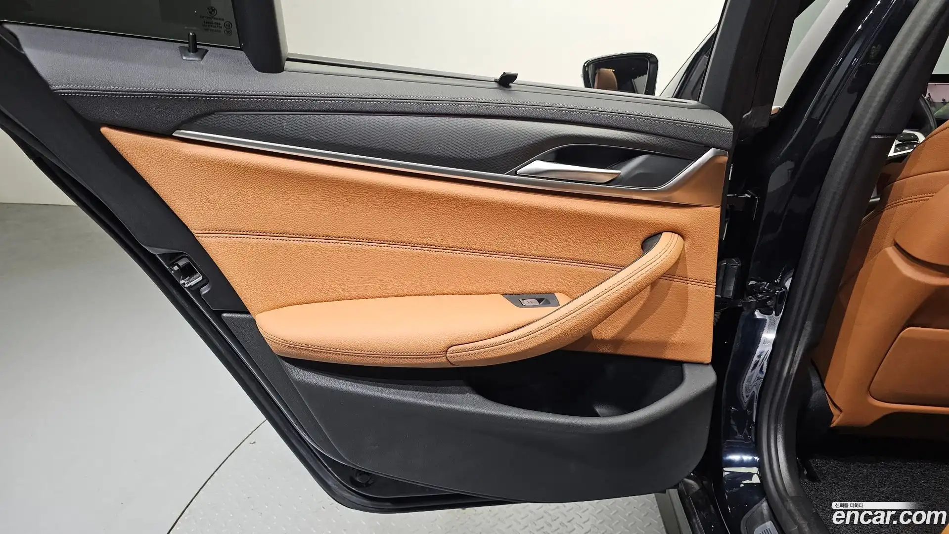 5-Series BMW 2022.7-INNER-035