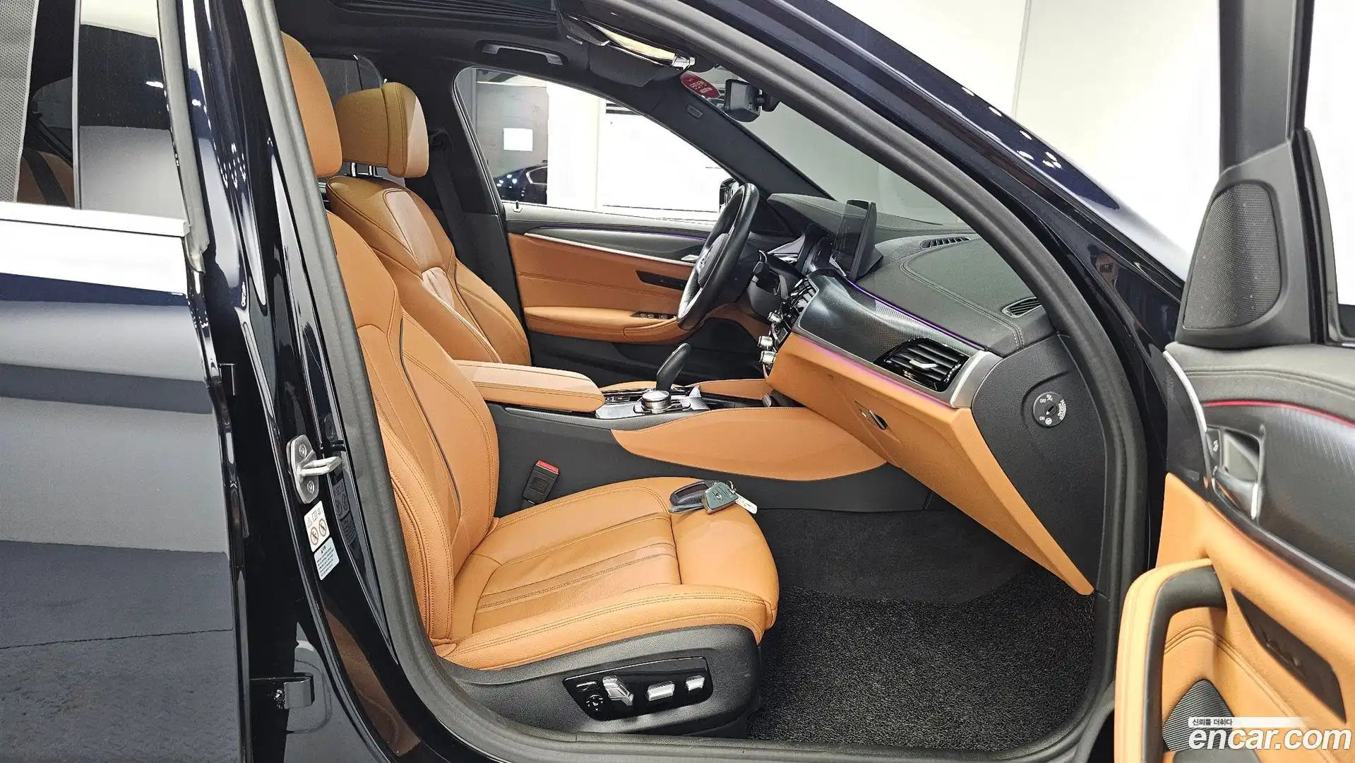 5-Series BMW 2022.7-INNER-036