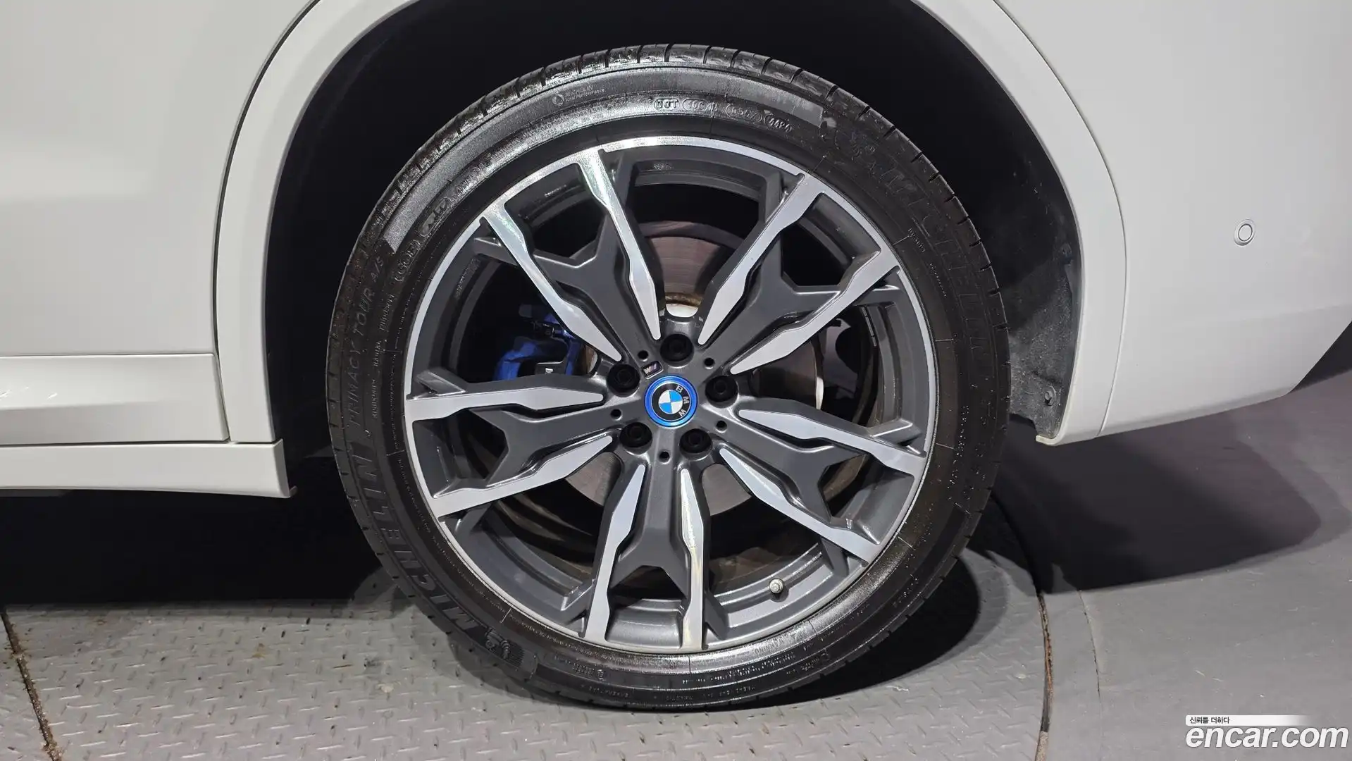 X3 BMW 2023.4-OUTER-031
