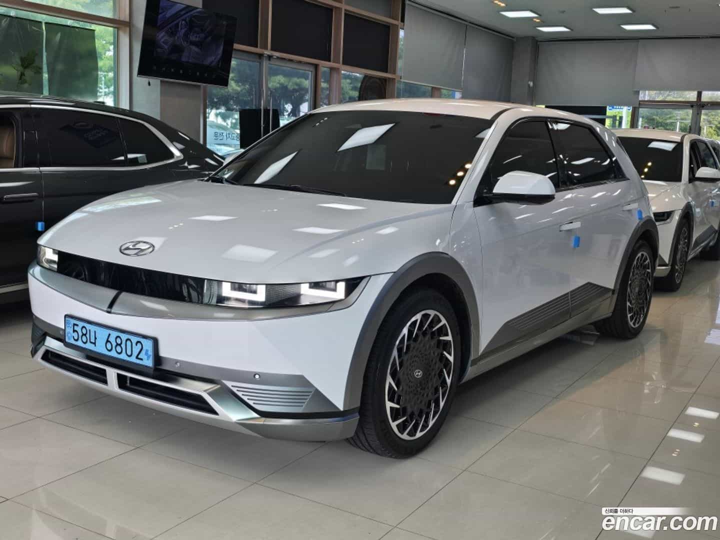Ioniq5 Hyundai 2022.3-OUTER-002