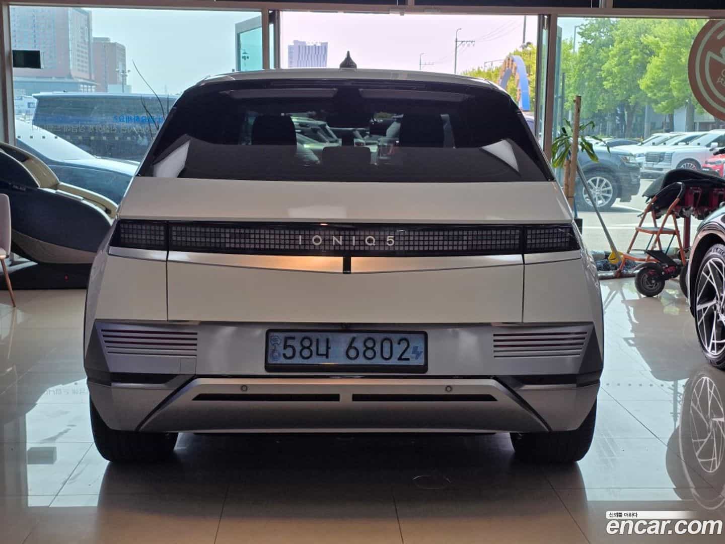 Ioniq5 Hyundai 2022.3-OUTER-005