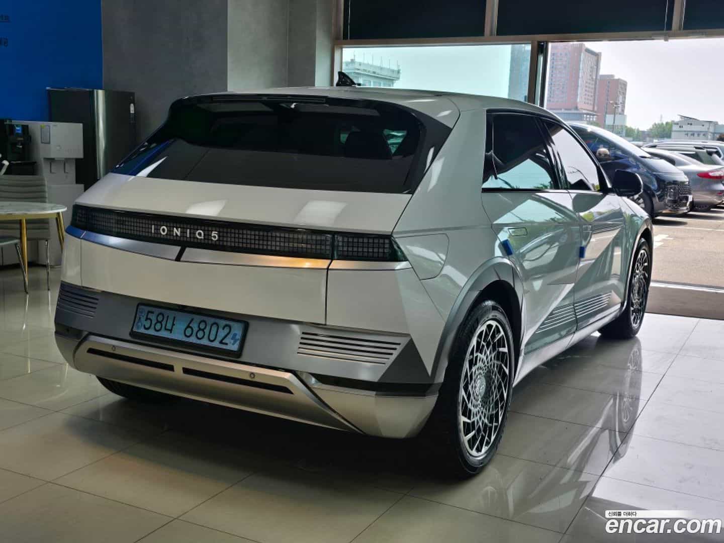 Ioniq5 Hyundai 2022.3-OUTER-006