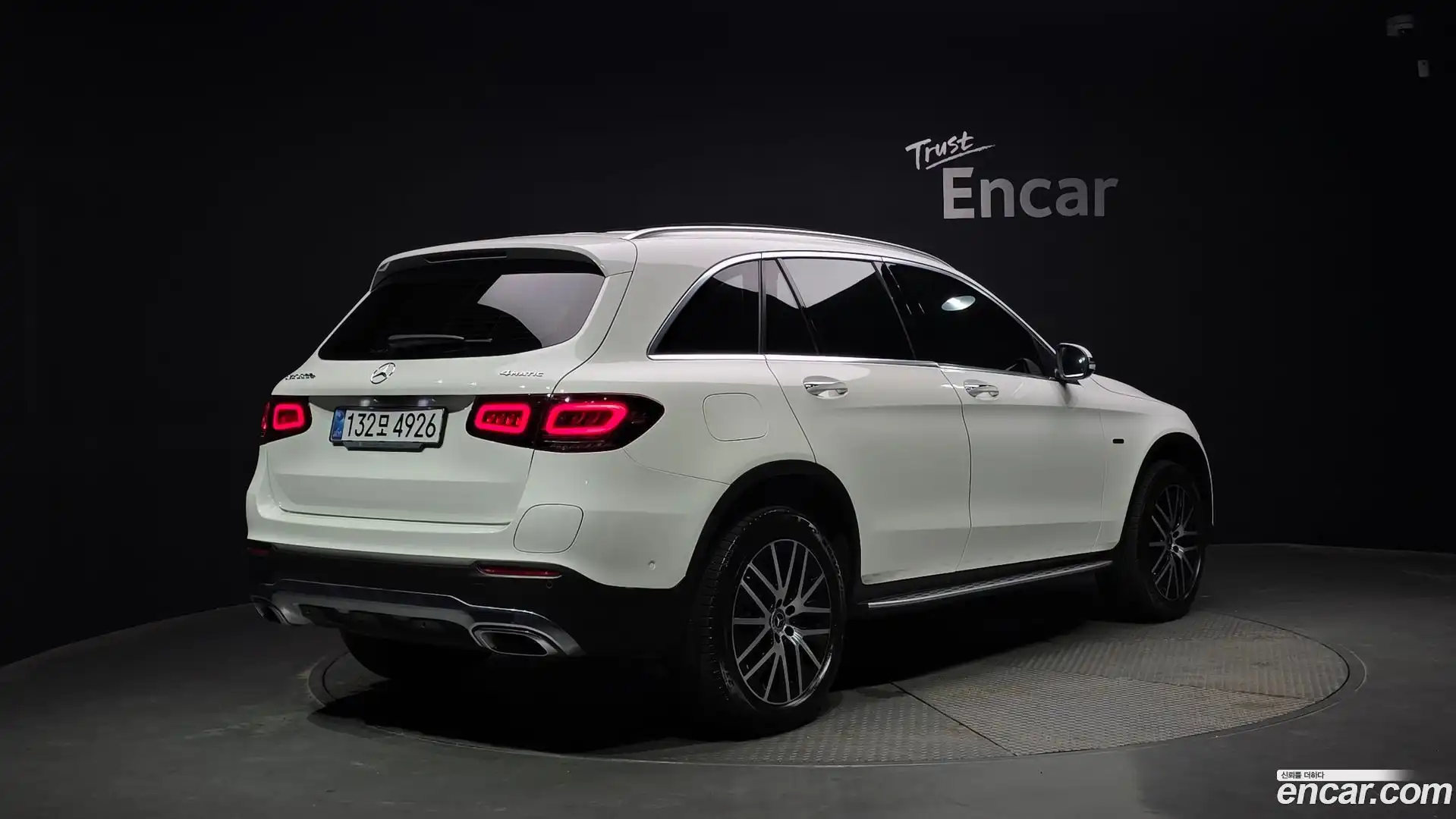GLC-Class Mercedes-Benz 2021.4-OUTER-002