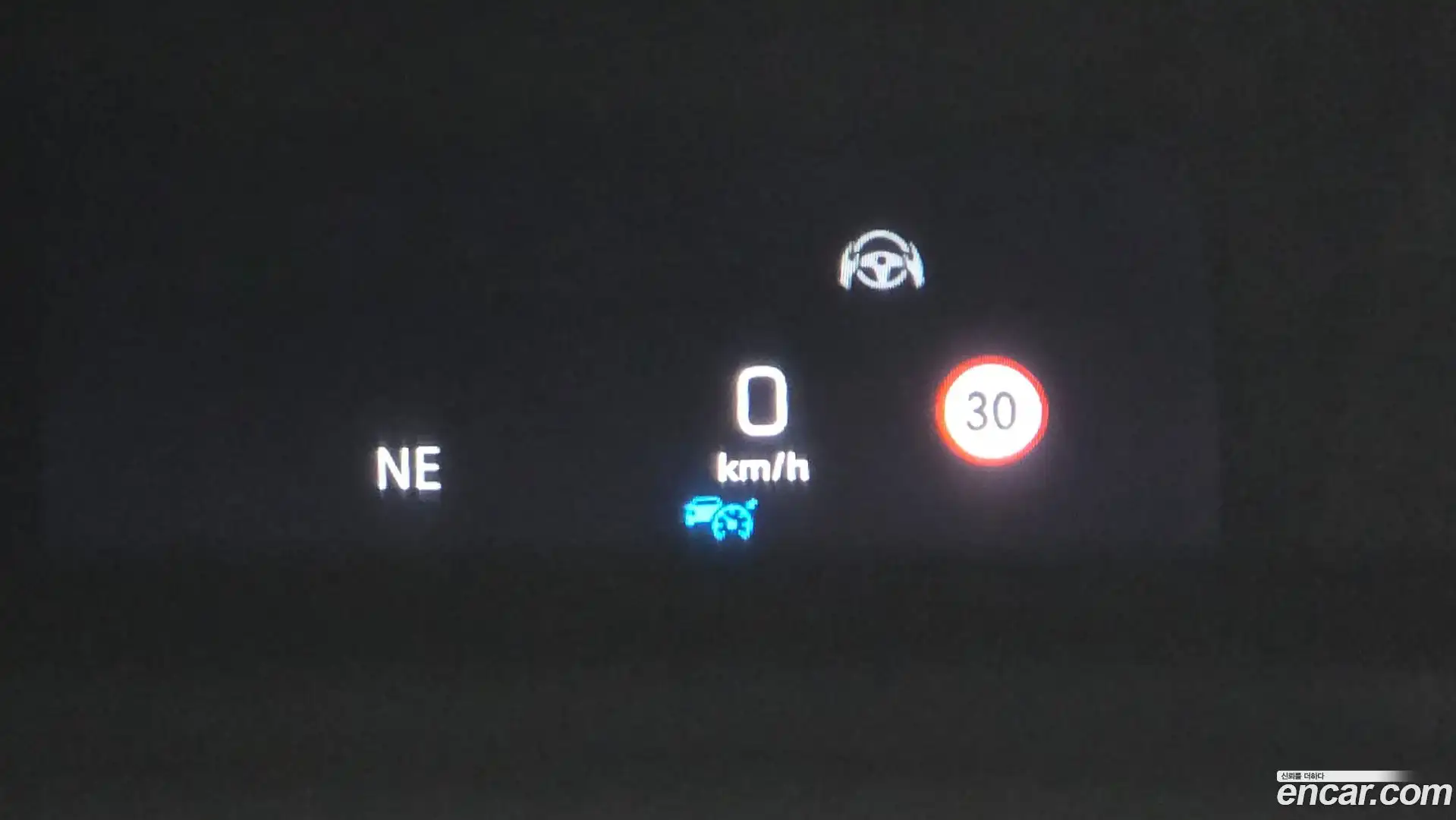 GLC-Class Mercedes-Benz 2021.4-OPTION-021