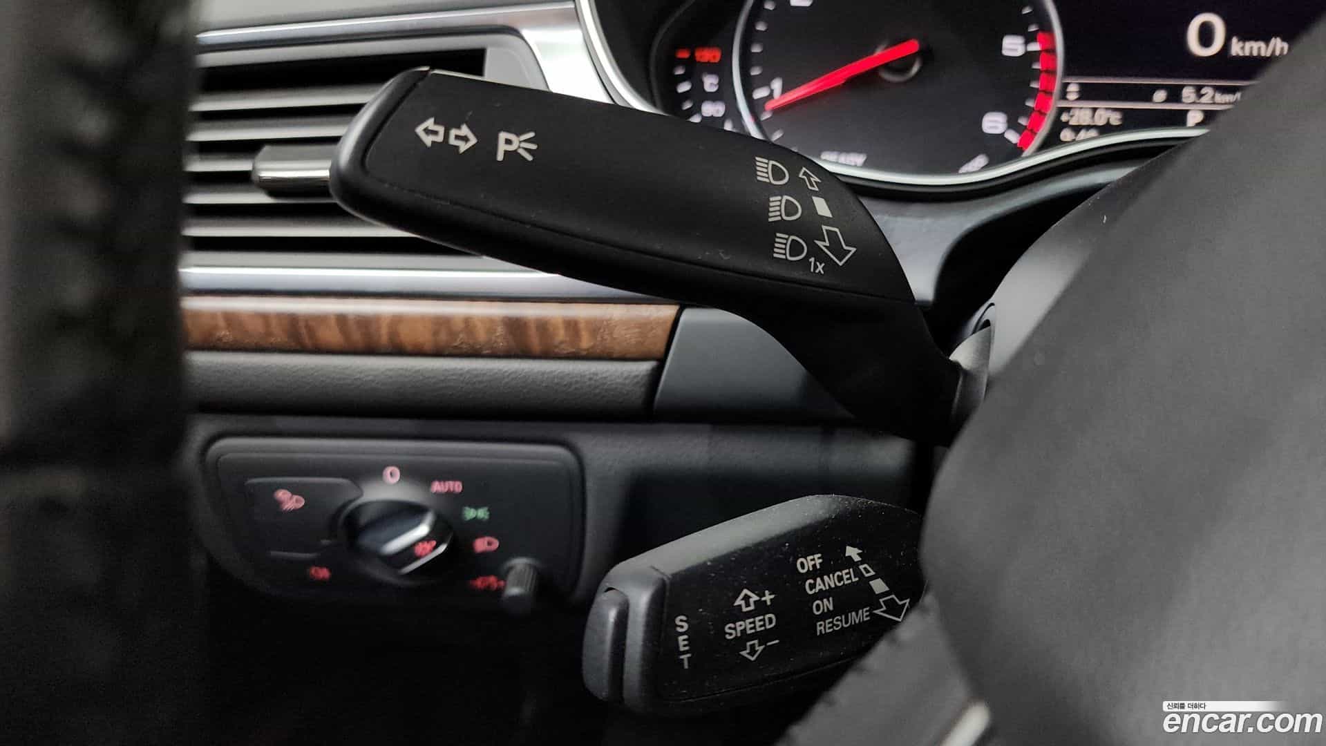 A6 Audi 2016.6-OPTION-024