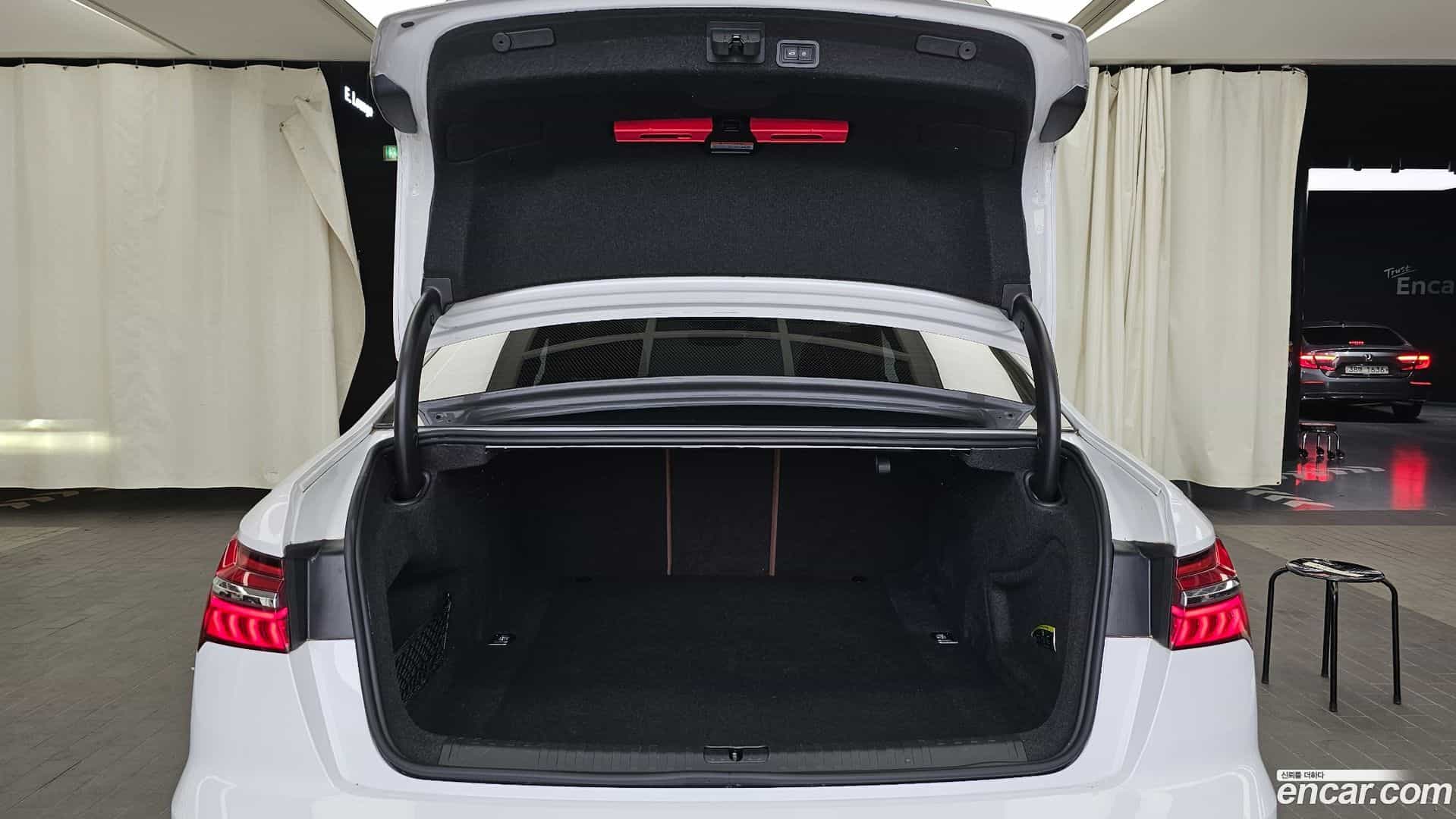 A6 Audi 2020.4-OPTION-024