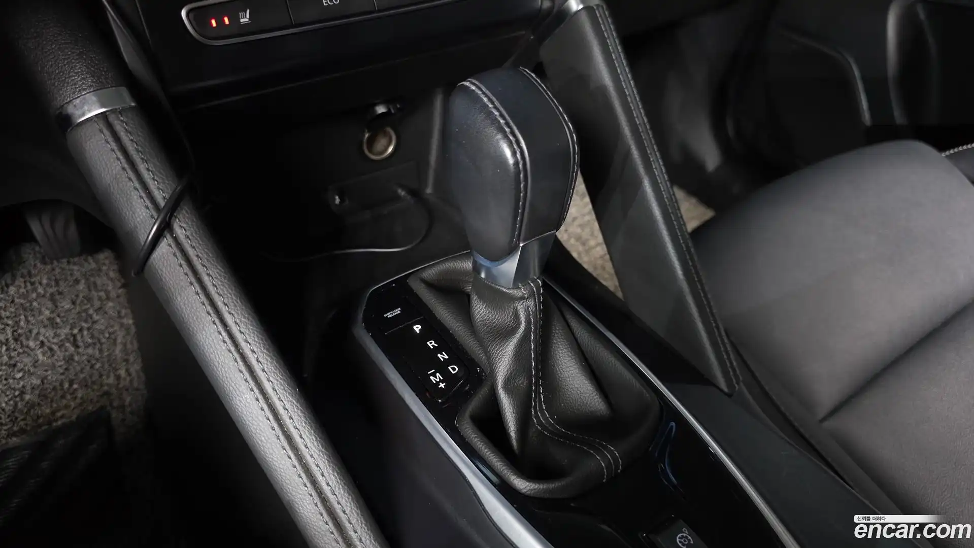 QM6 Renault Korea 2022.3-INNER-009