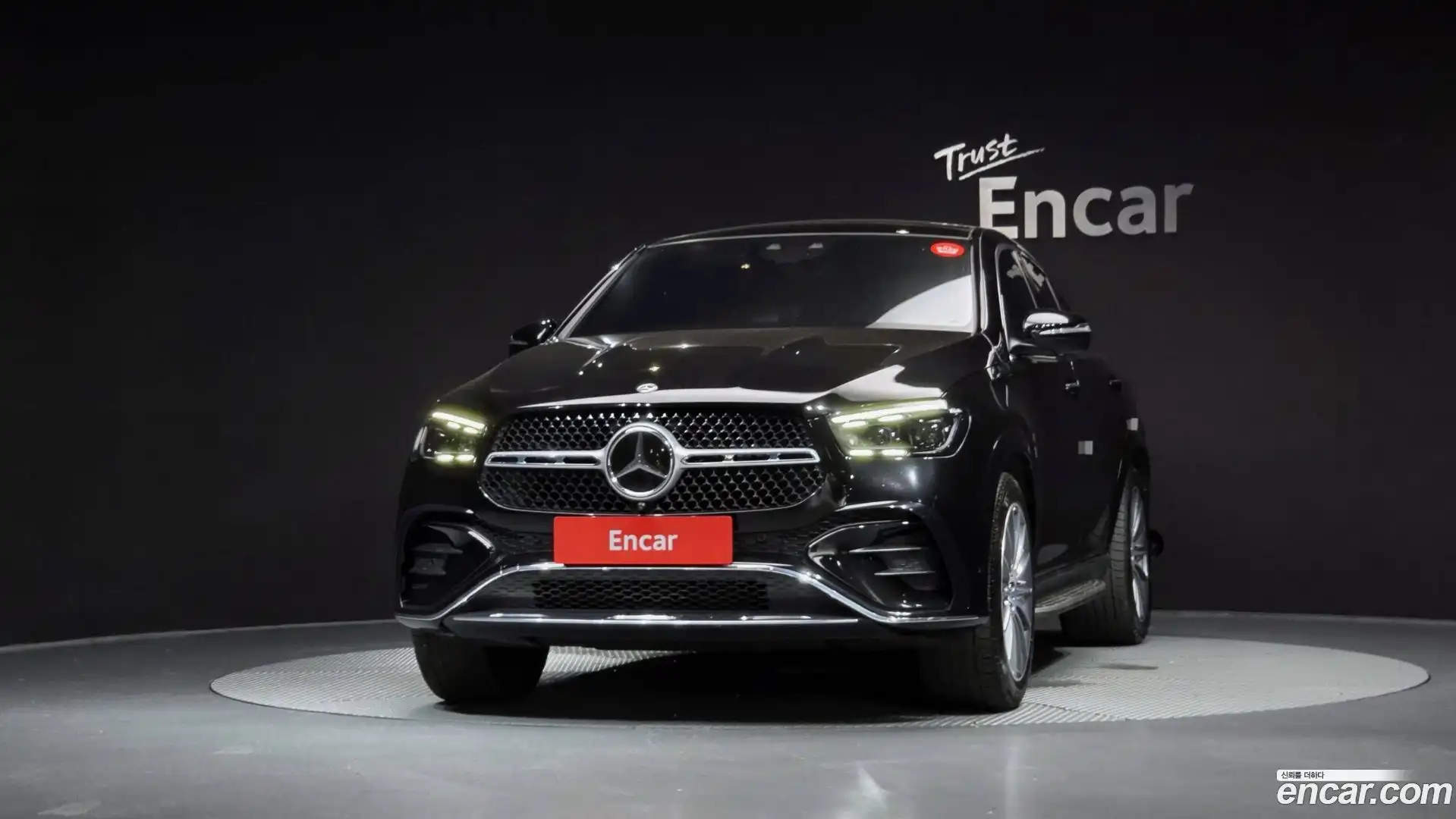 GLE-Class Mercedes-Benz 2023.11-OUTER-003